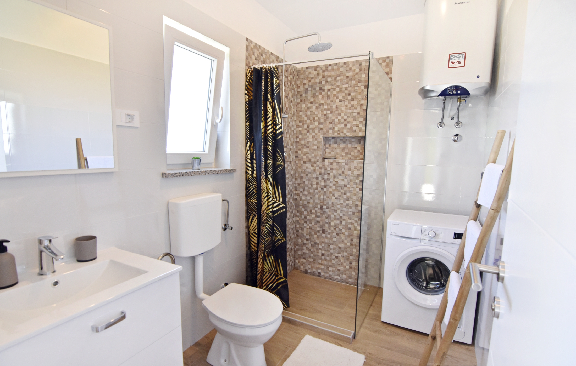 Two bedroom apartment with terrace Čepljani, Umag  A-b
