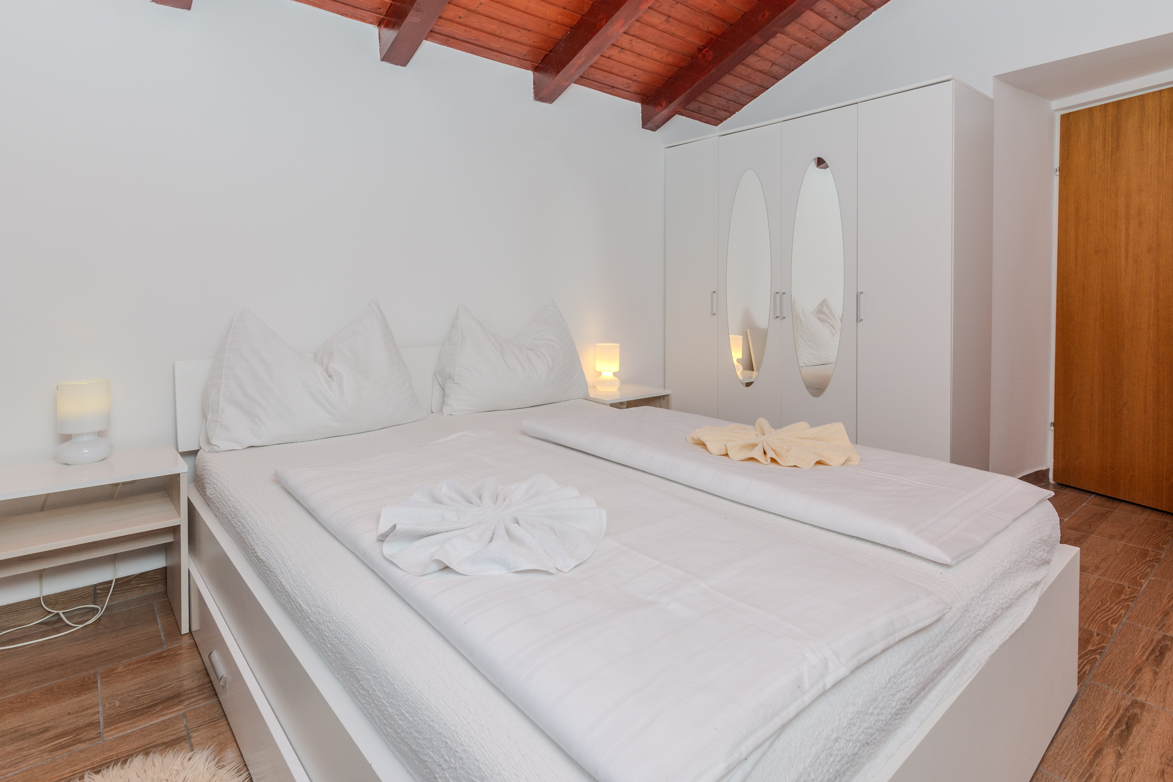 Three bedroom house with terrace Zaton, Zadar  K