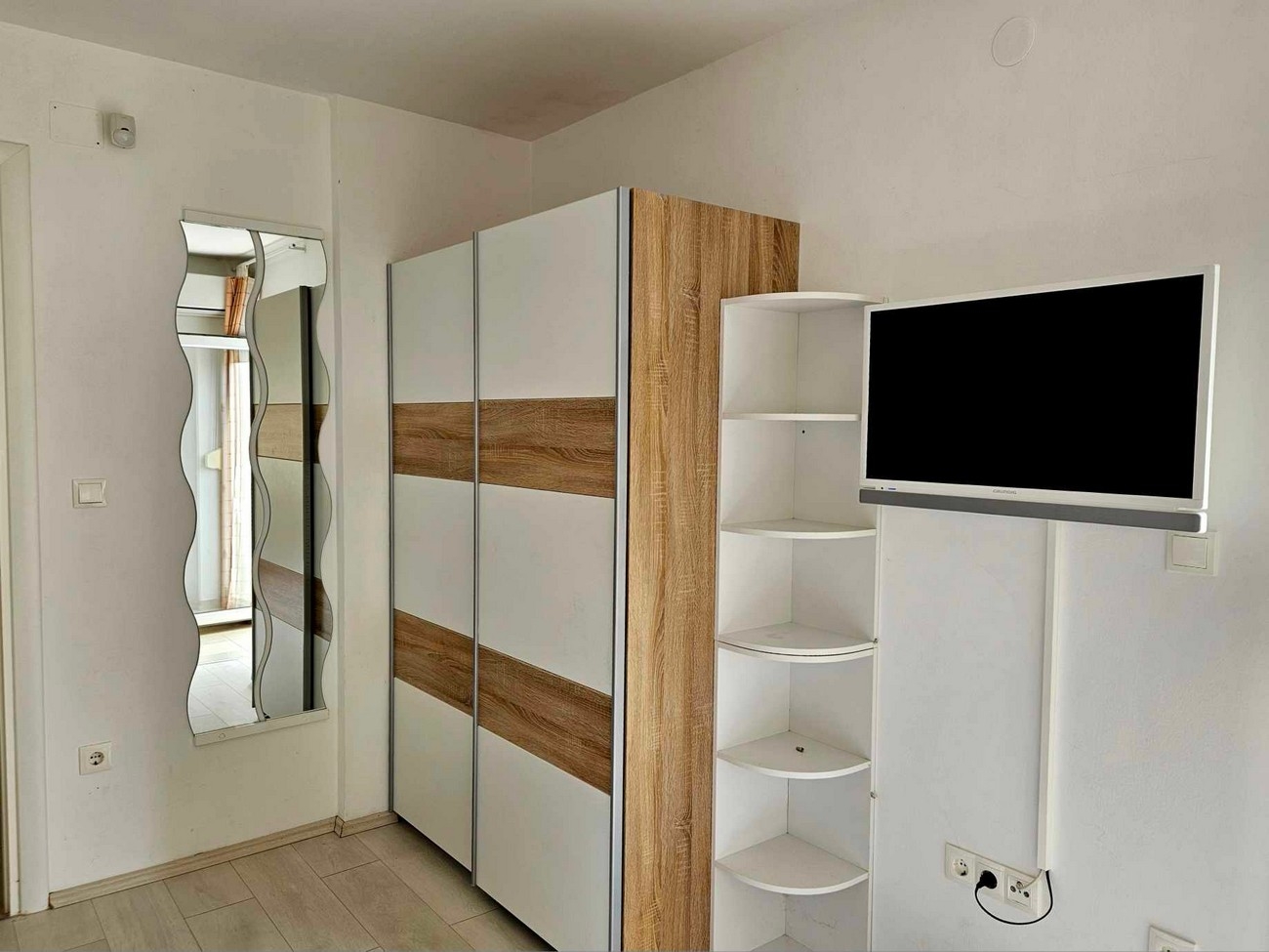 Two bedroom apartment with terrace and sea view Njivice, Krk  A-a