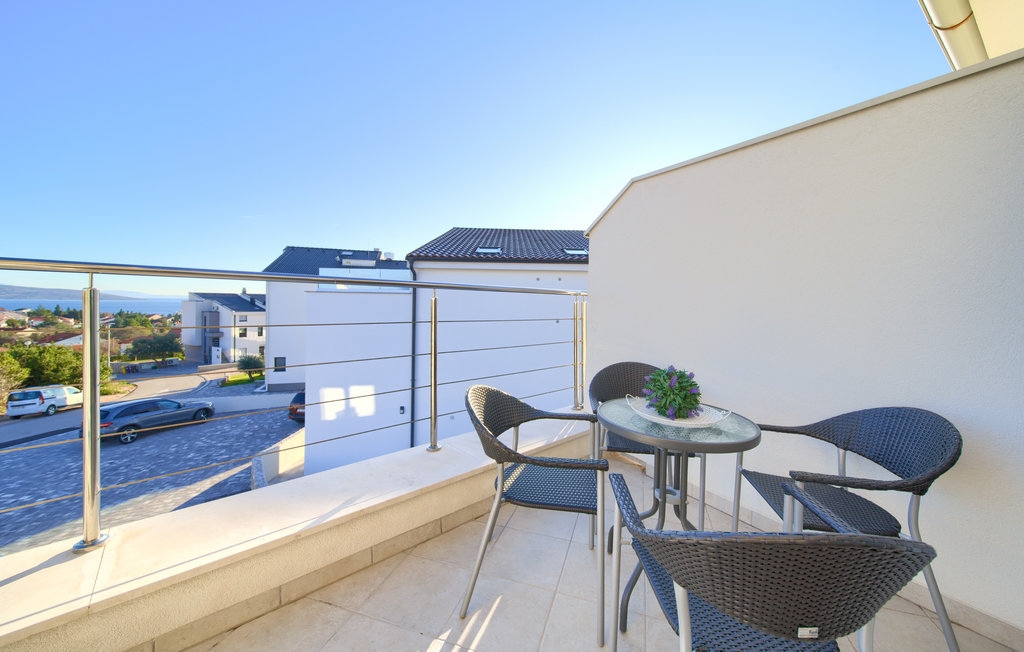 Two bedroom house with balcony Krk  K