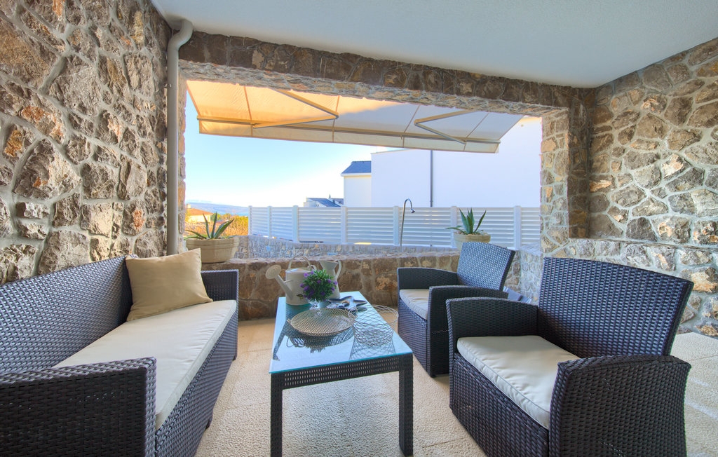 Two bedroom house with balcony Krk  K