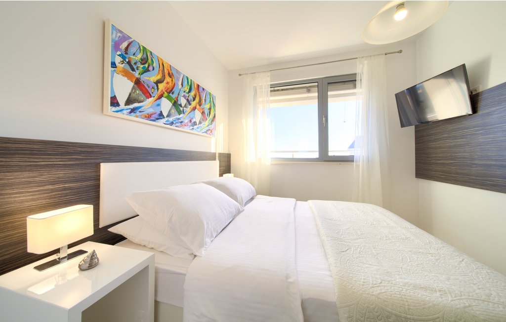 Two bedroom house with balcony Krk  K