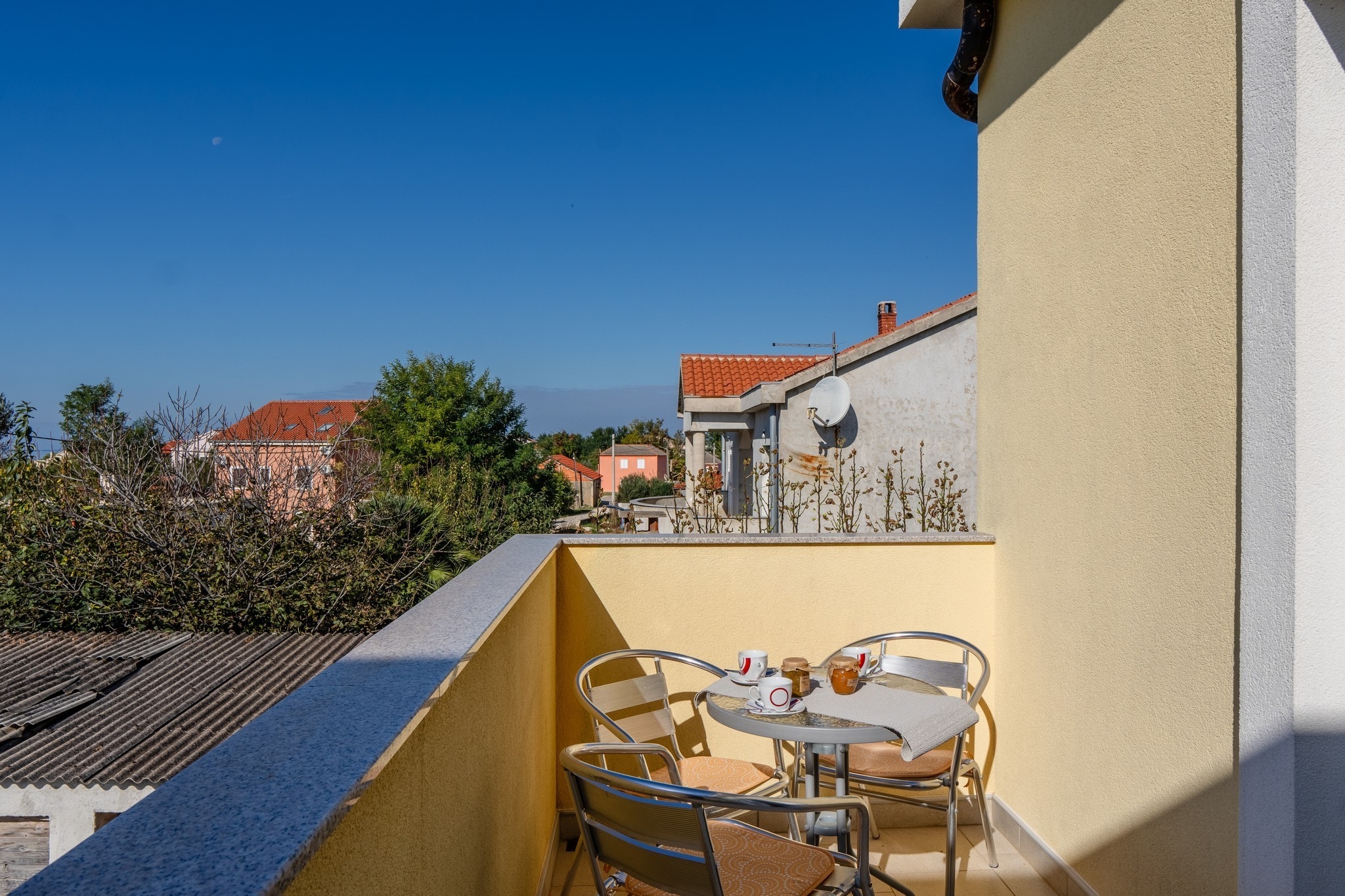 Two bedroom apartment with balcony Privlaka, Zadar  A-b