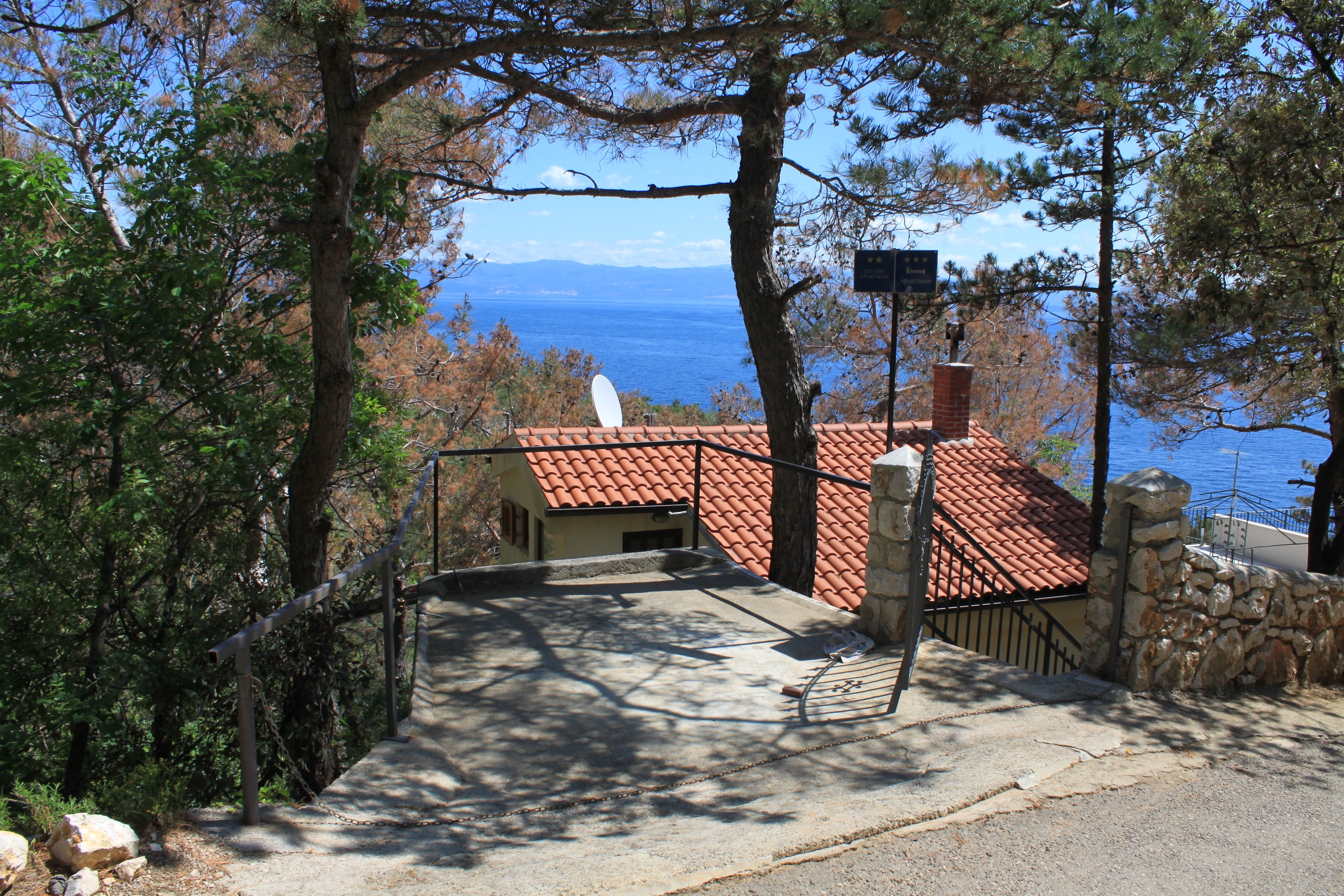 Studio flat with terrace Brseč, Opatija (AS-2359-a)