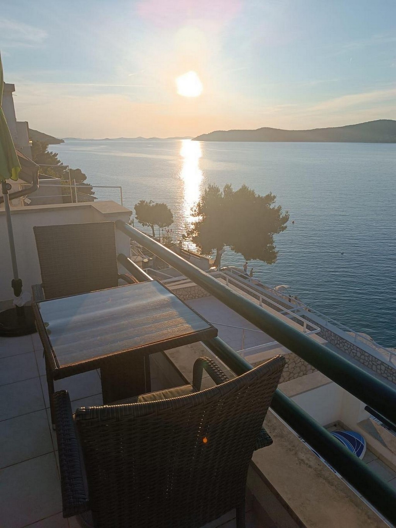 One bedroom apartment near beach Šparadići, Šibenik  A-e