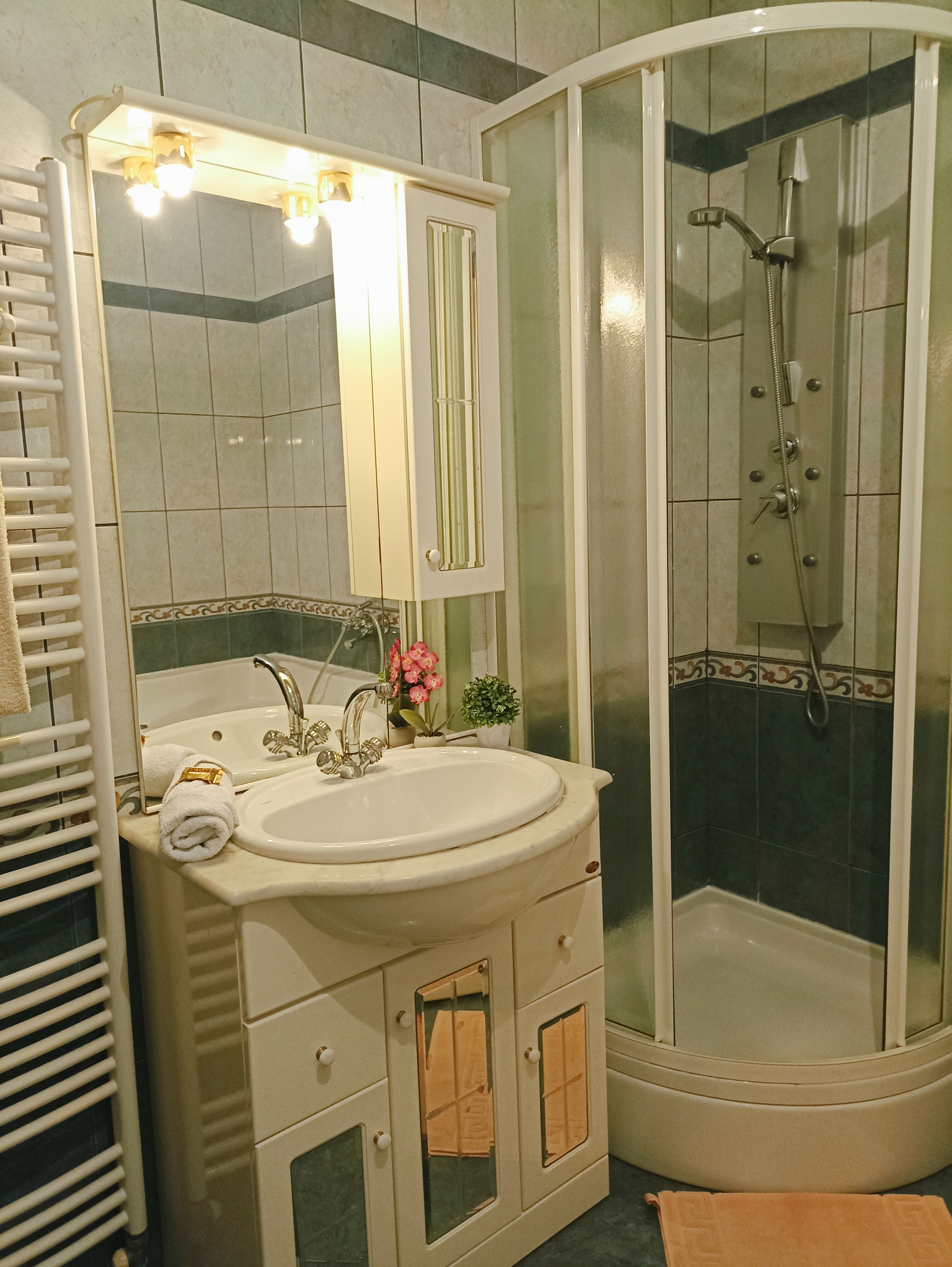 One bedroom apartment with terrace and sea view Senj  A-d