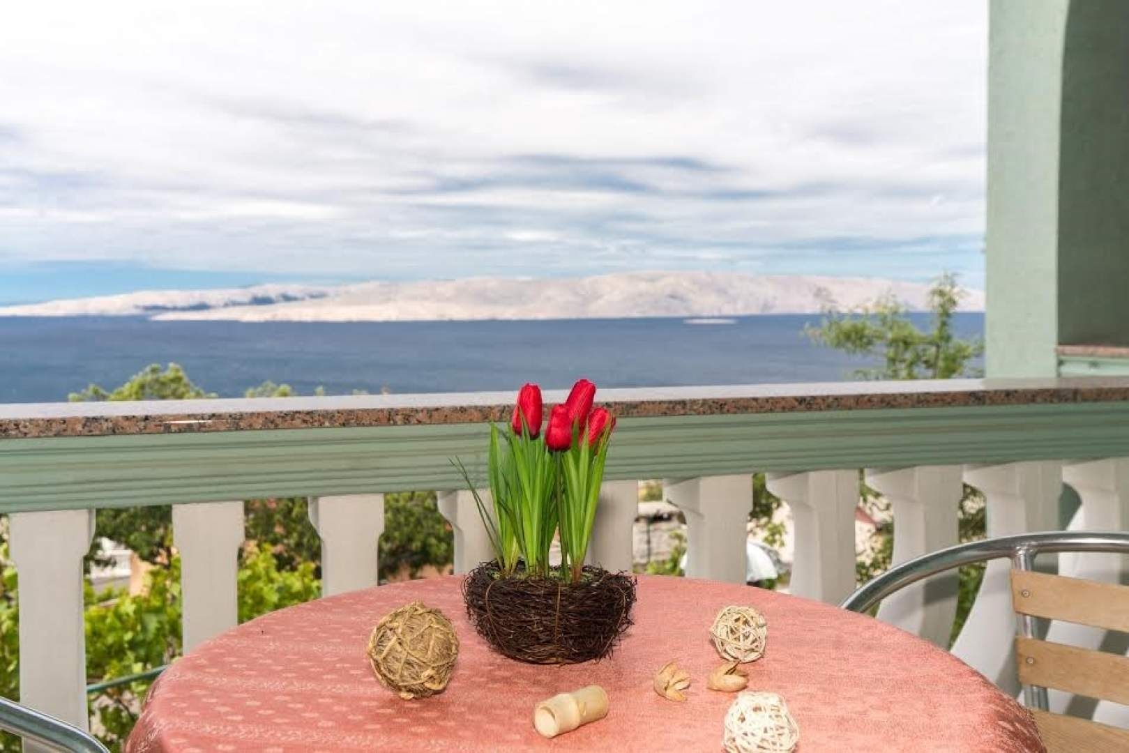 One bedroom apartment with terrace and sea view Senj  A-d