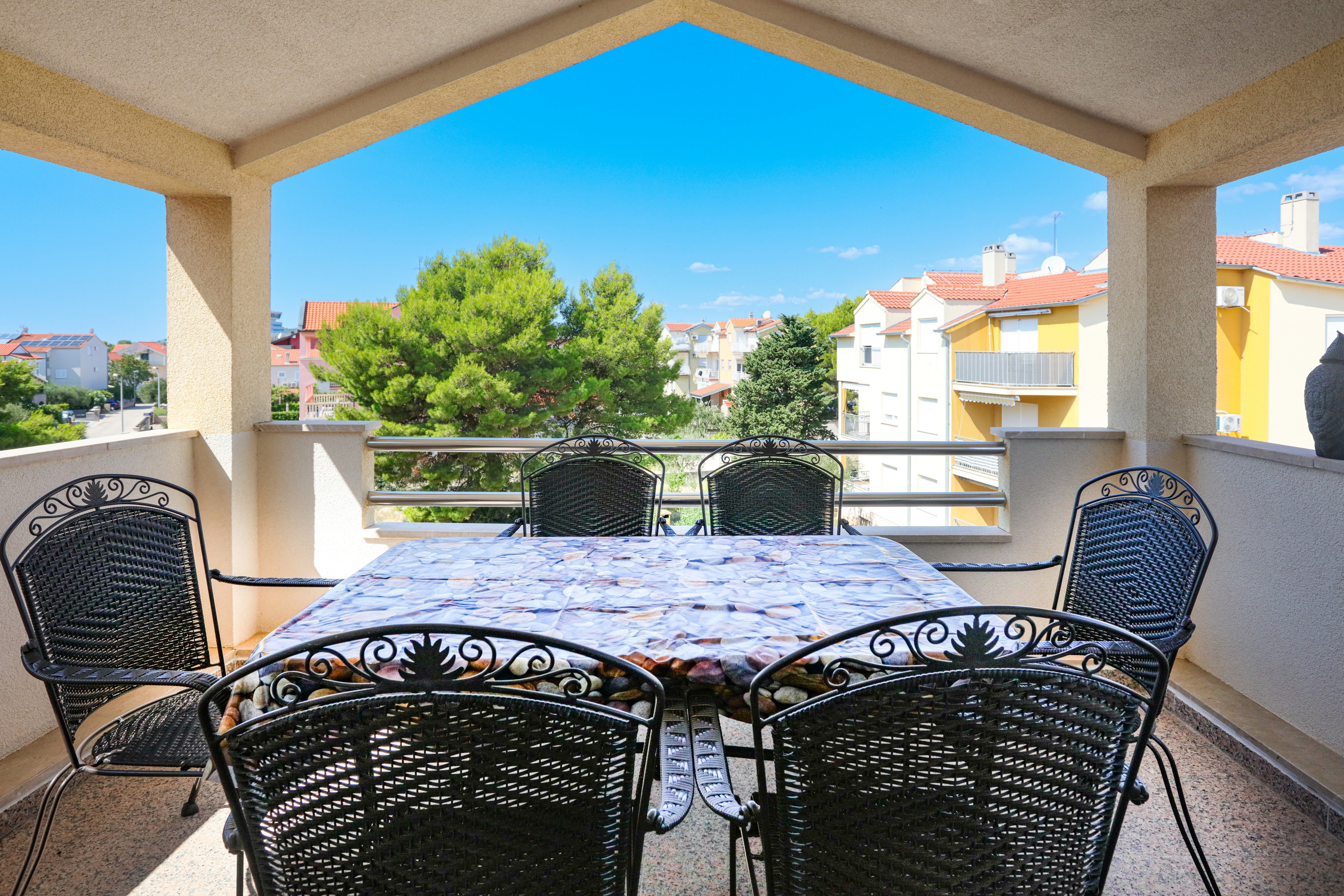 Two bedroom apartment with balcony Srima - Vodice, Vodice (A-23593-f)