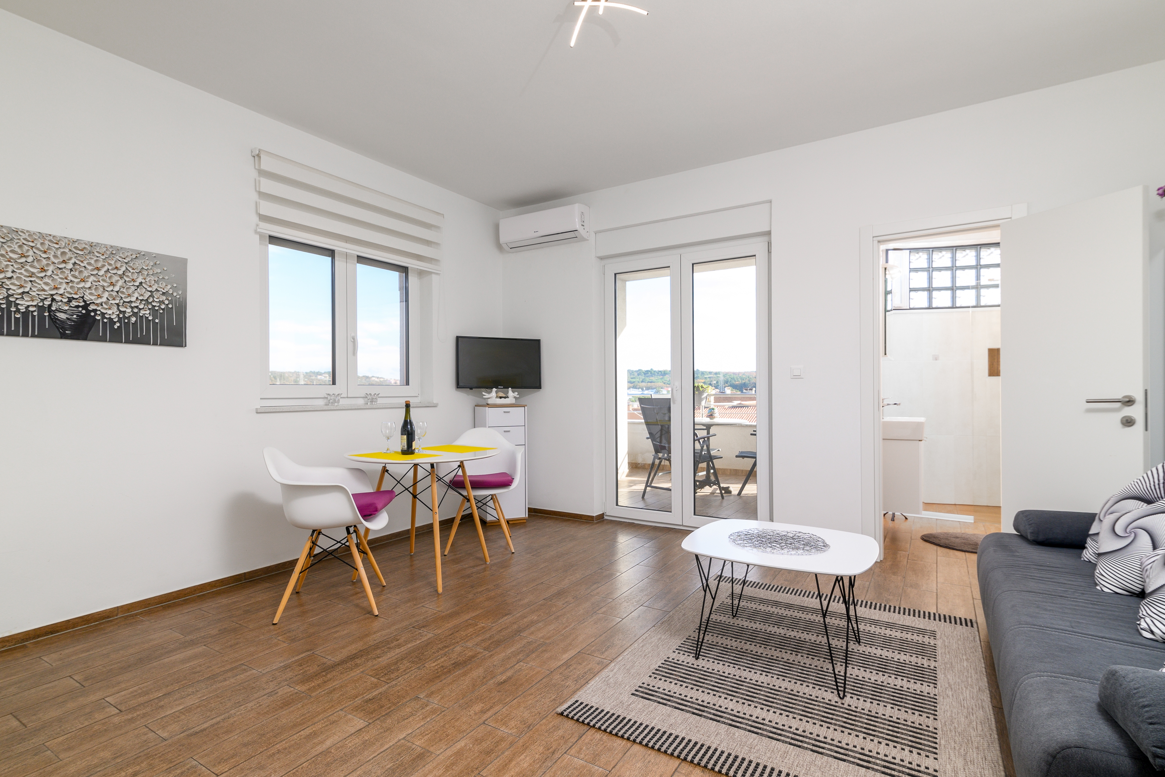 One bedroom apartment with terrace Pula (A-23595-c) One bedroom apartment with terrace Pula (A-23595-c)