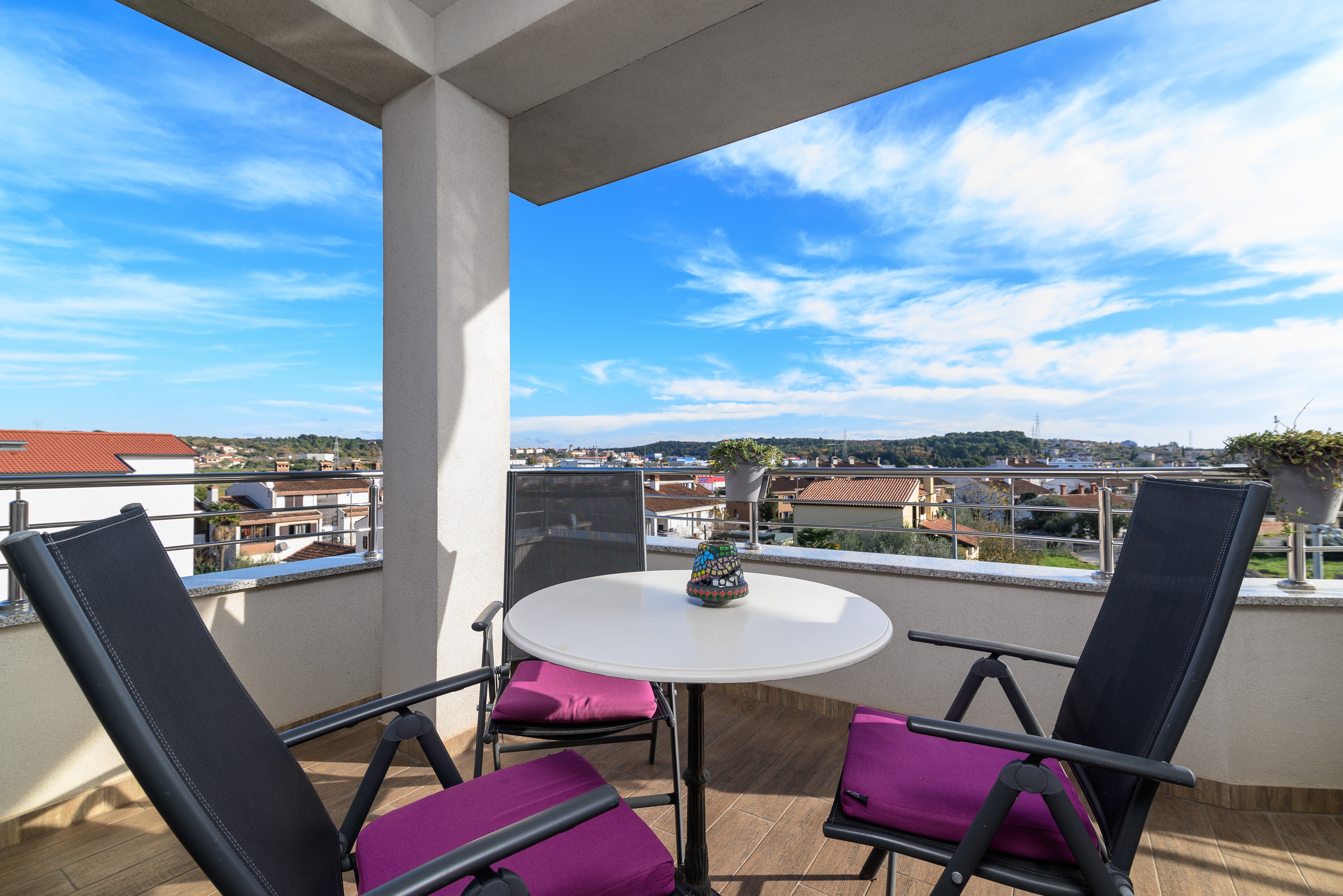One bedroom apartment with terrace Pula  A-c