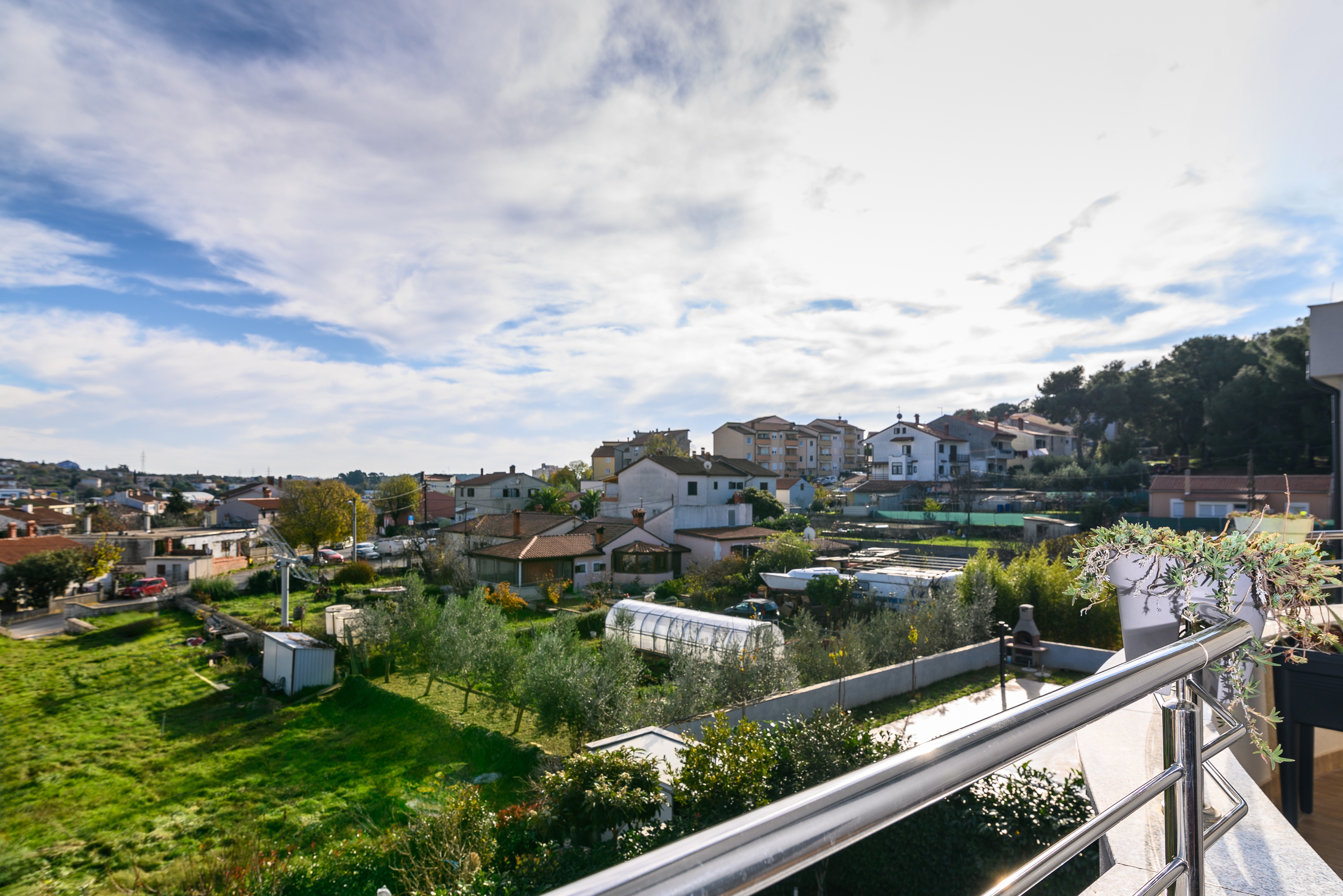 One bedroom apartment with terrace Pula  A-c