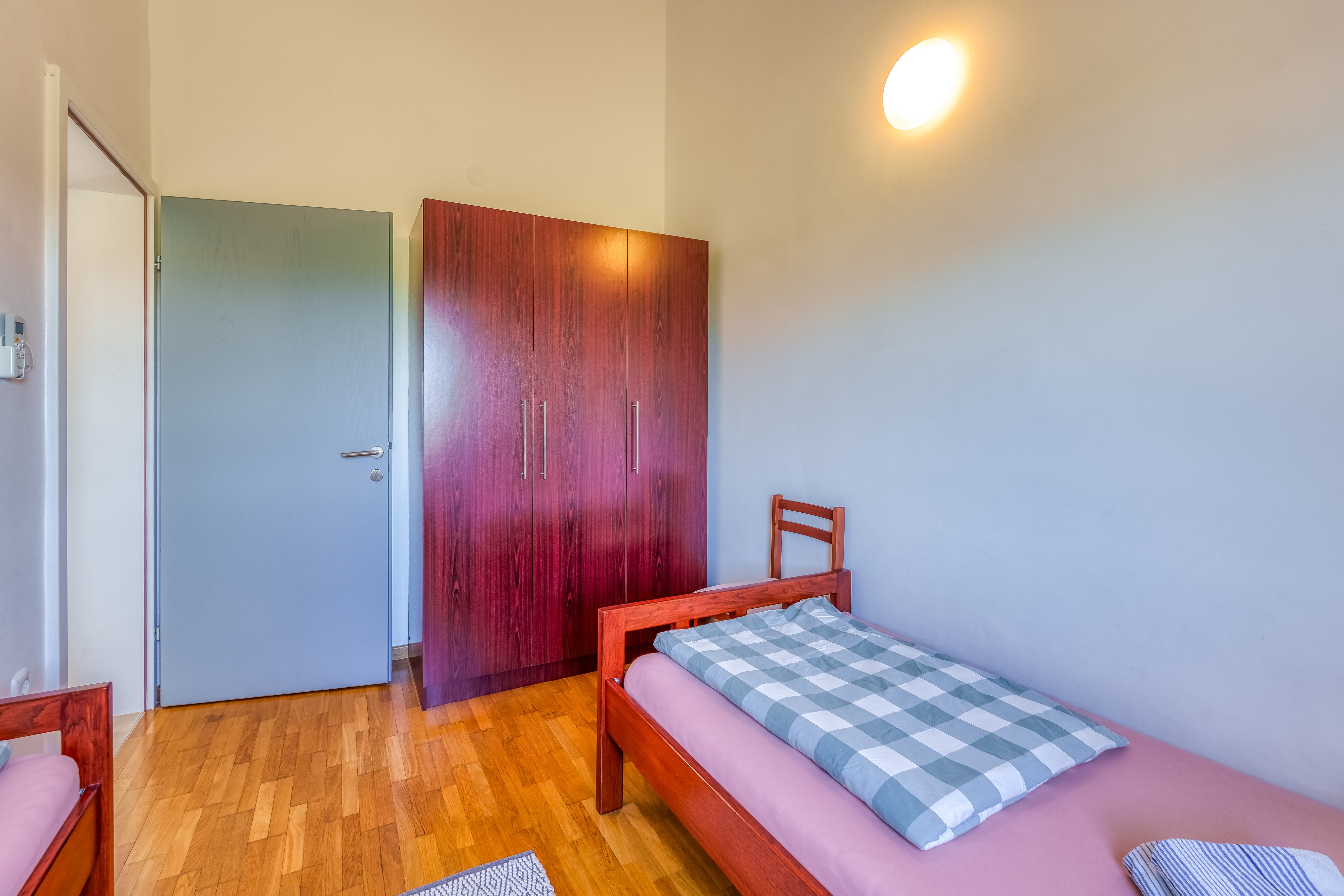 Four bedroom house with terrace and sea view Polje, Krk  K