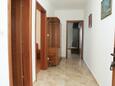 Crikvenica, Hallway in the apartment, (pet friendly) and WiFi.