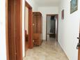 Crikvenica, Pasillo in the apartment, (pet friendly) y WiFi.