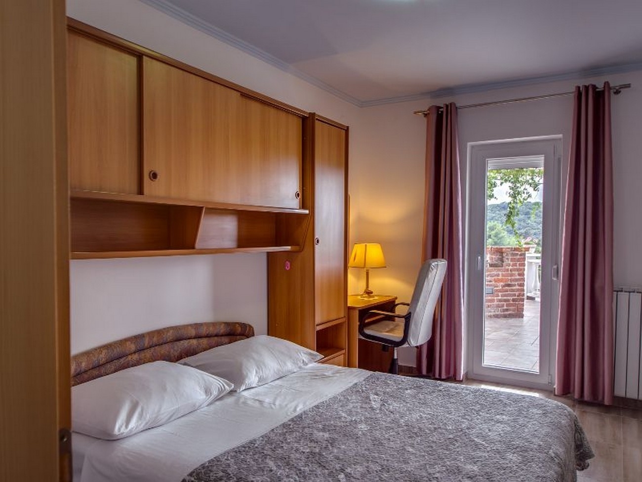 Three bedroom apartment with terrace Kampor, Rab  A-a