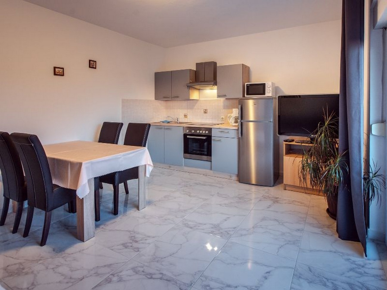 Top Rab Kampor Top Rab Kampor