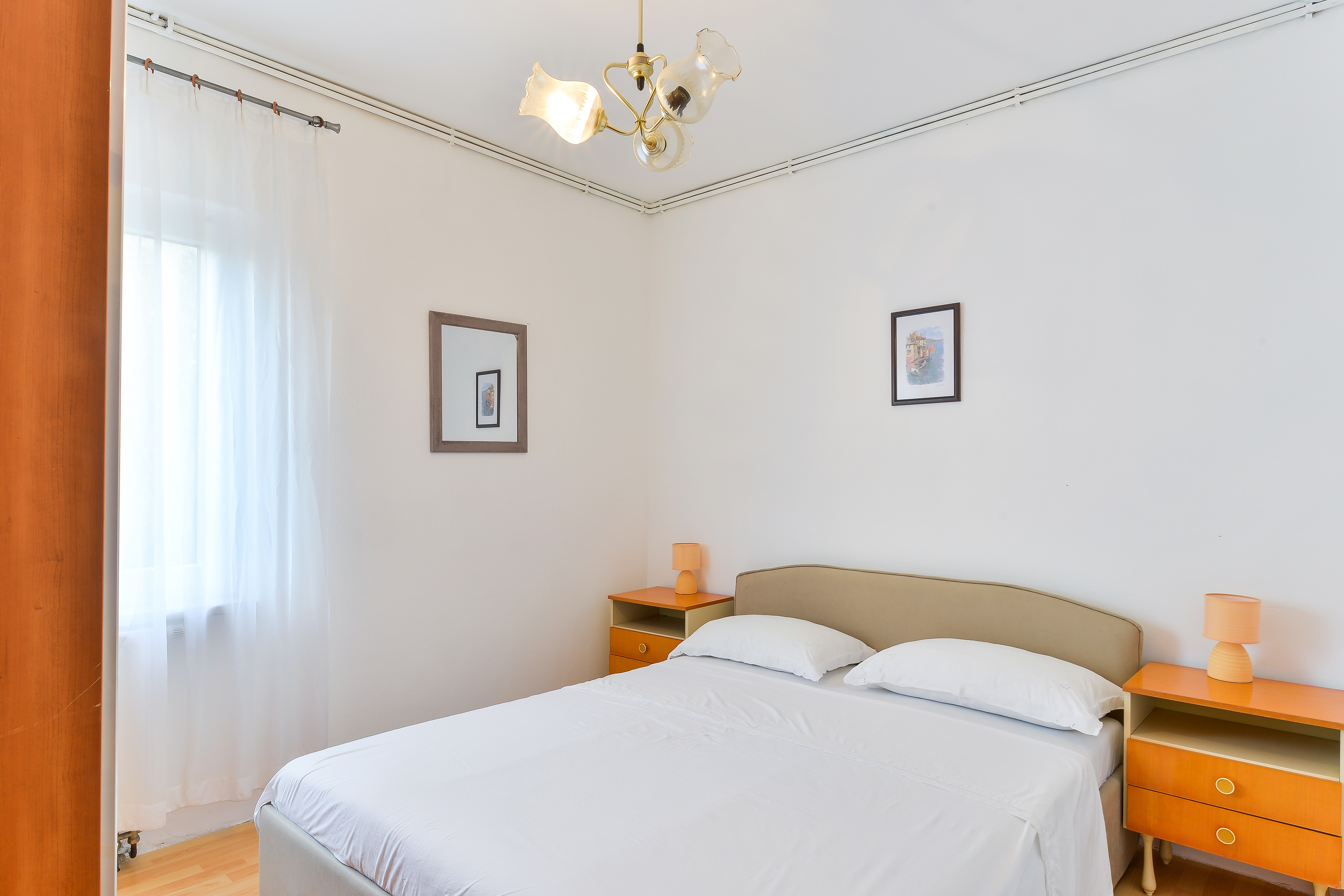 Three bedroom apartment with terrace Vir  A-a