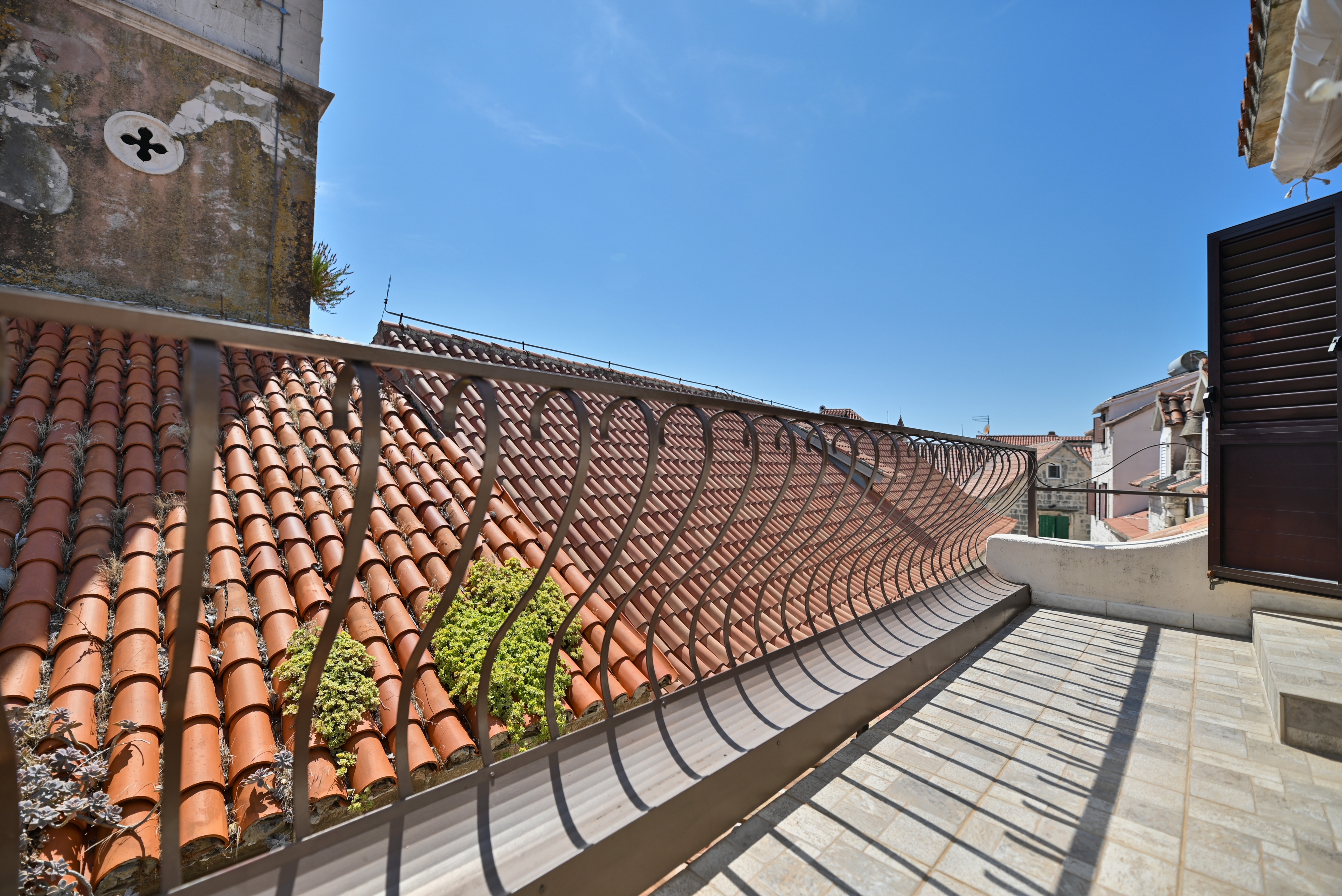 Three bedroom house with terrace Trogir  K