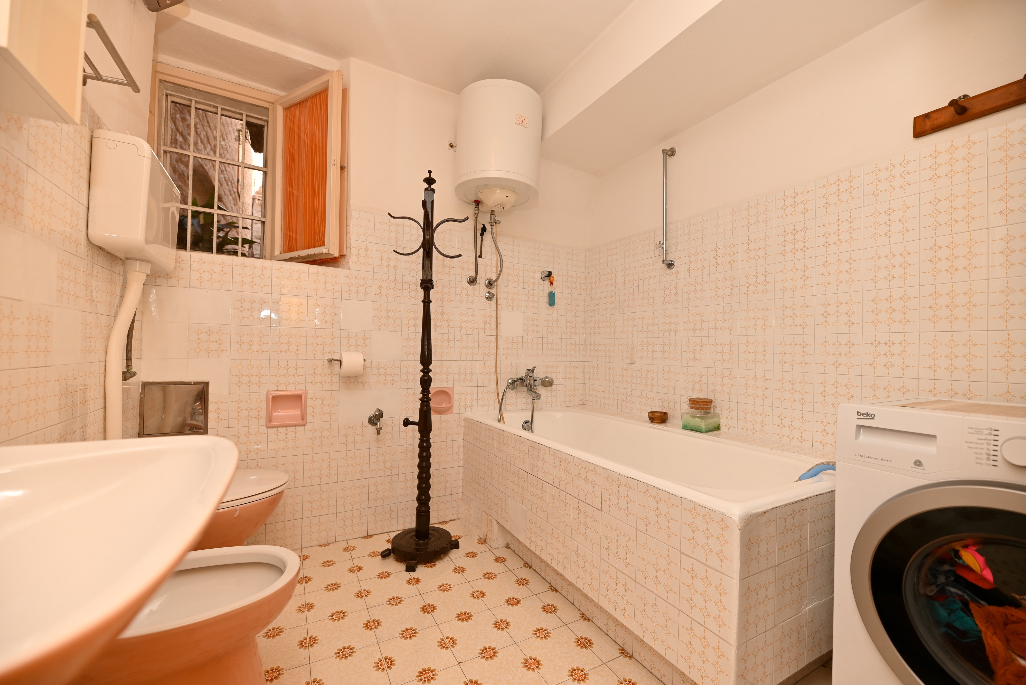 Three bedroom house with terrace Trogir  K