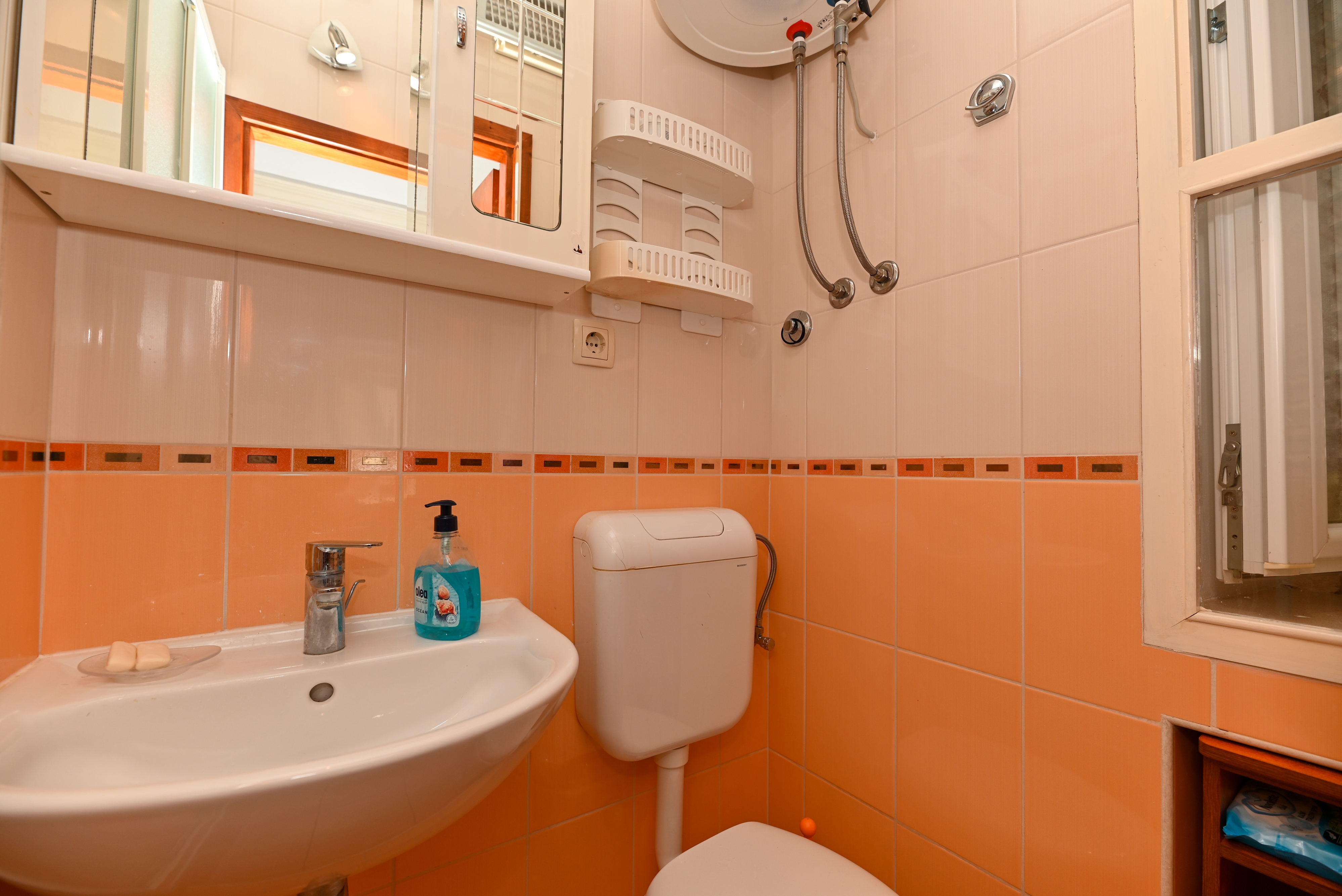 Three bedroom house with terrace Trogir  K