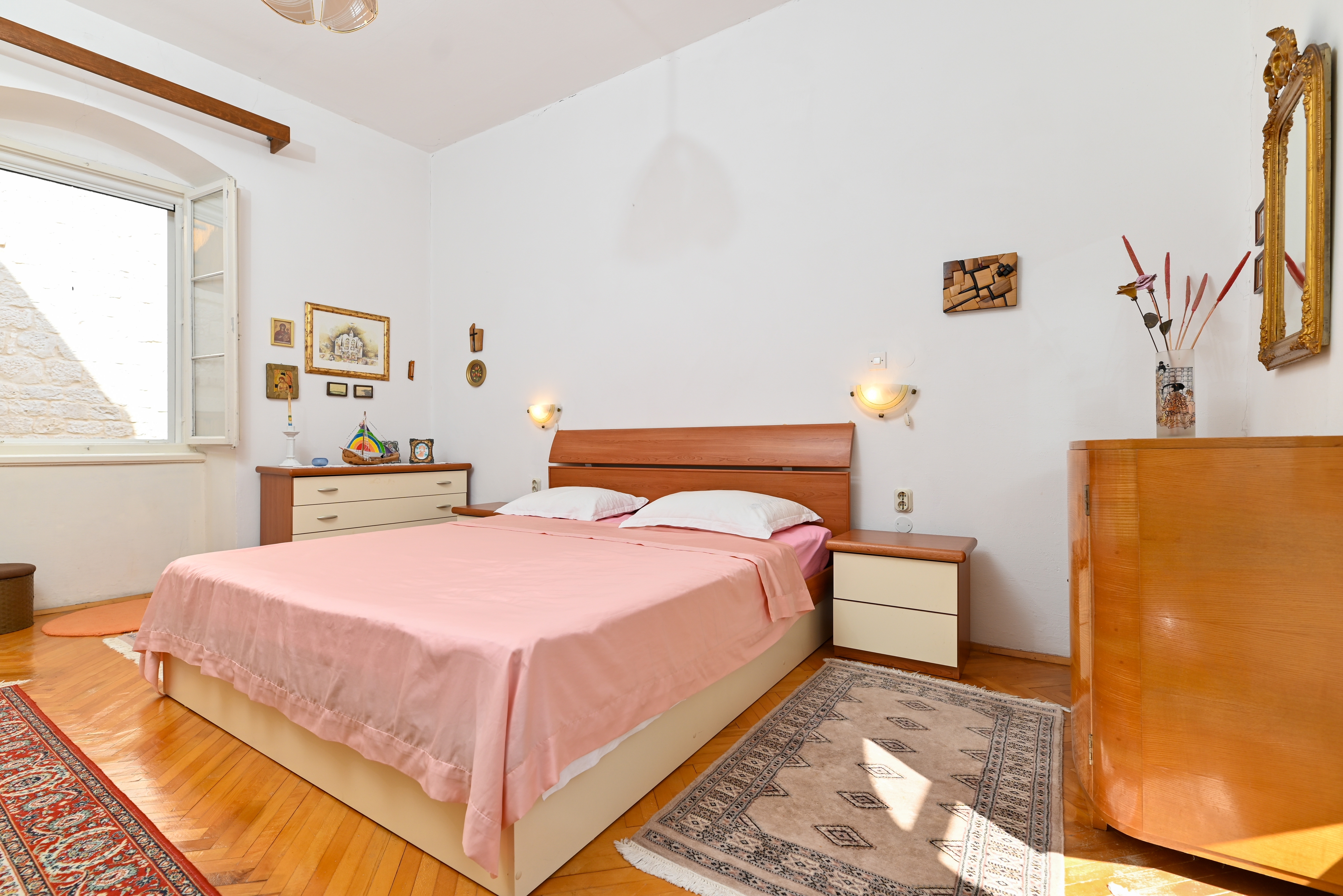 Three bedroom house with terrace Trogir  K