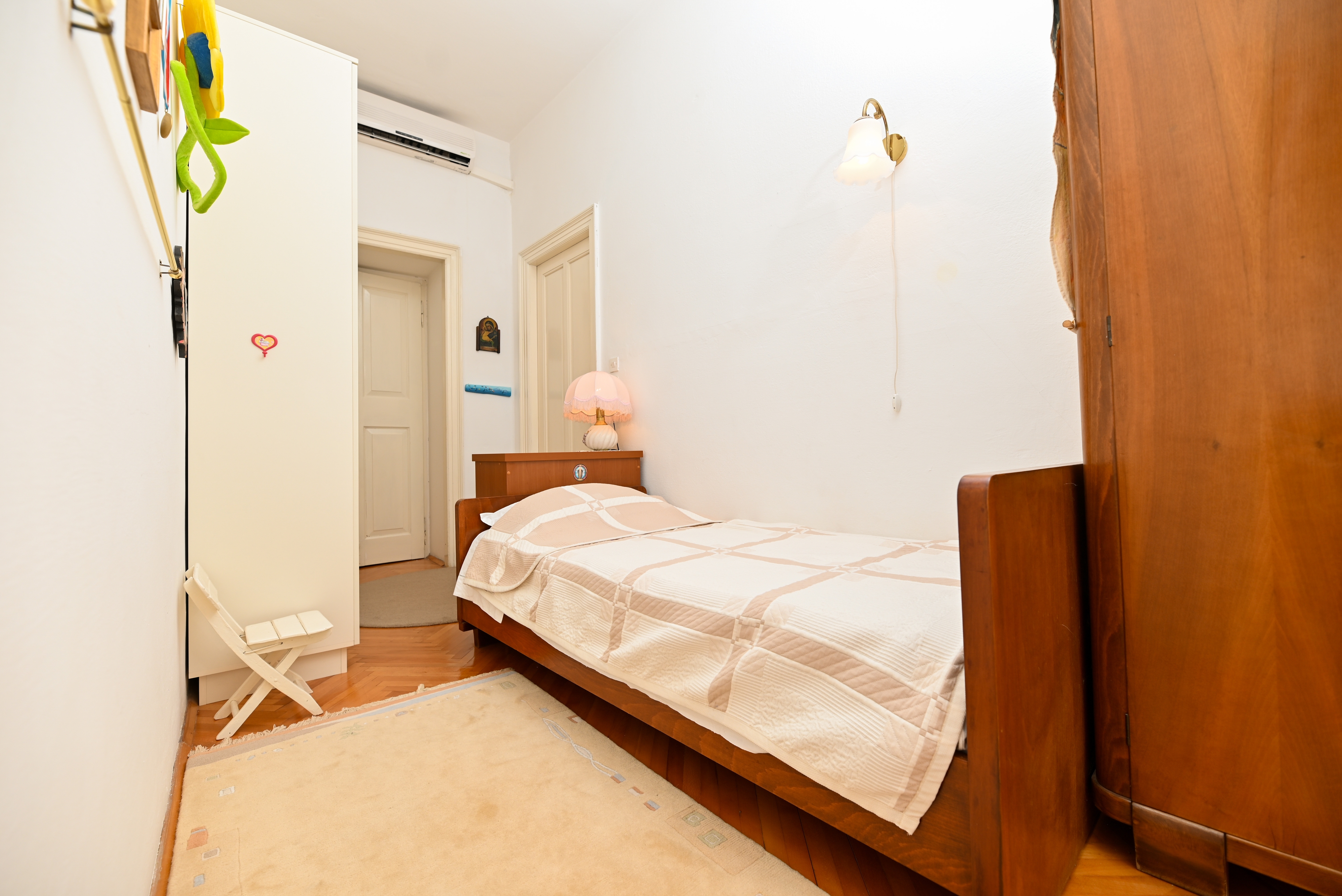 Three bedroom house with terrace Trogir  K