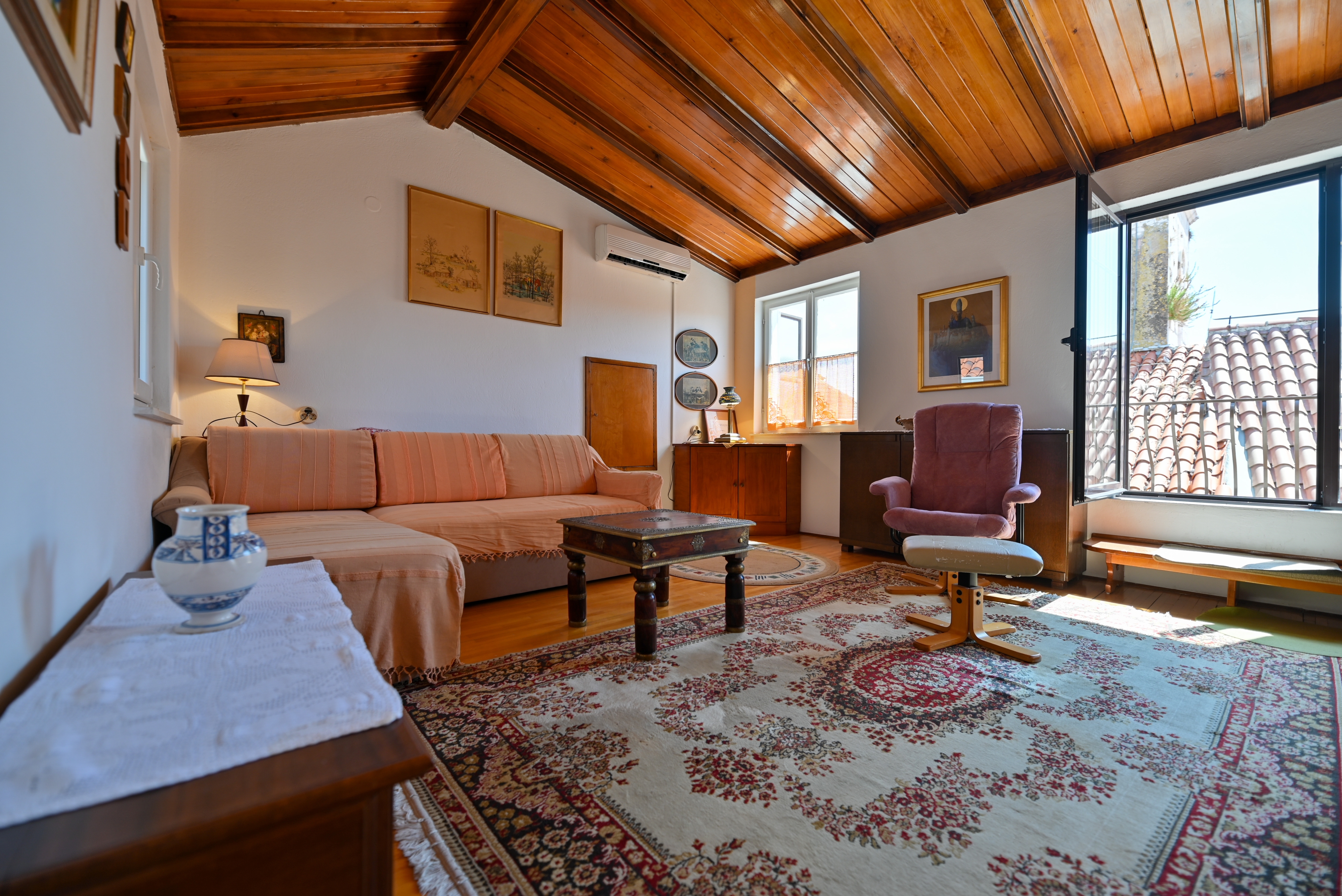 Three bedroom house with terrace Trogir  K