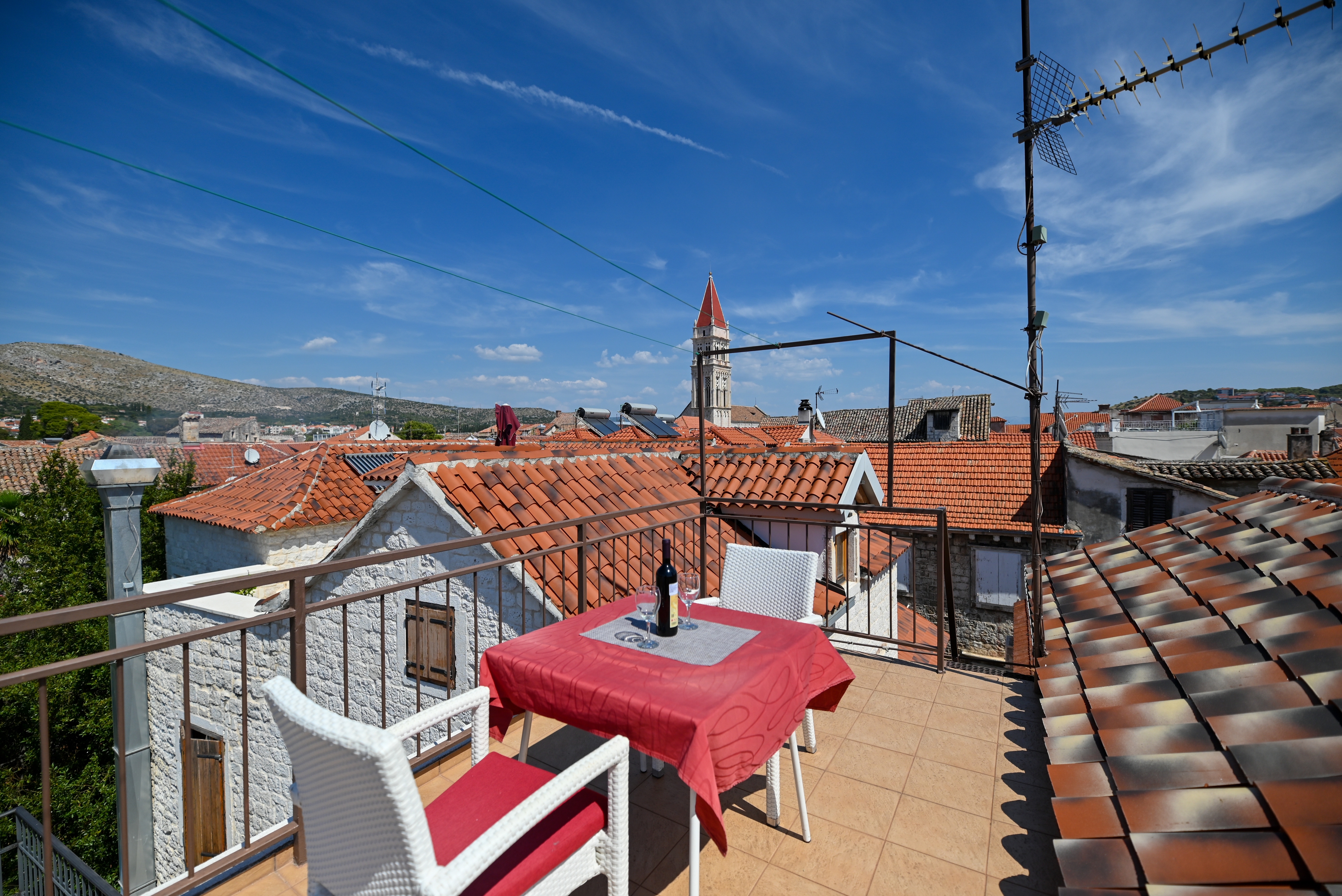 Three bedroom house with terrace Trogir  K