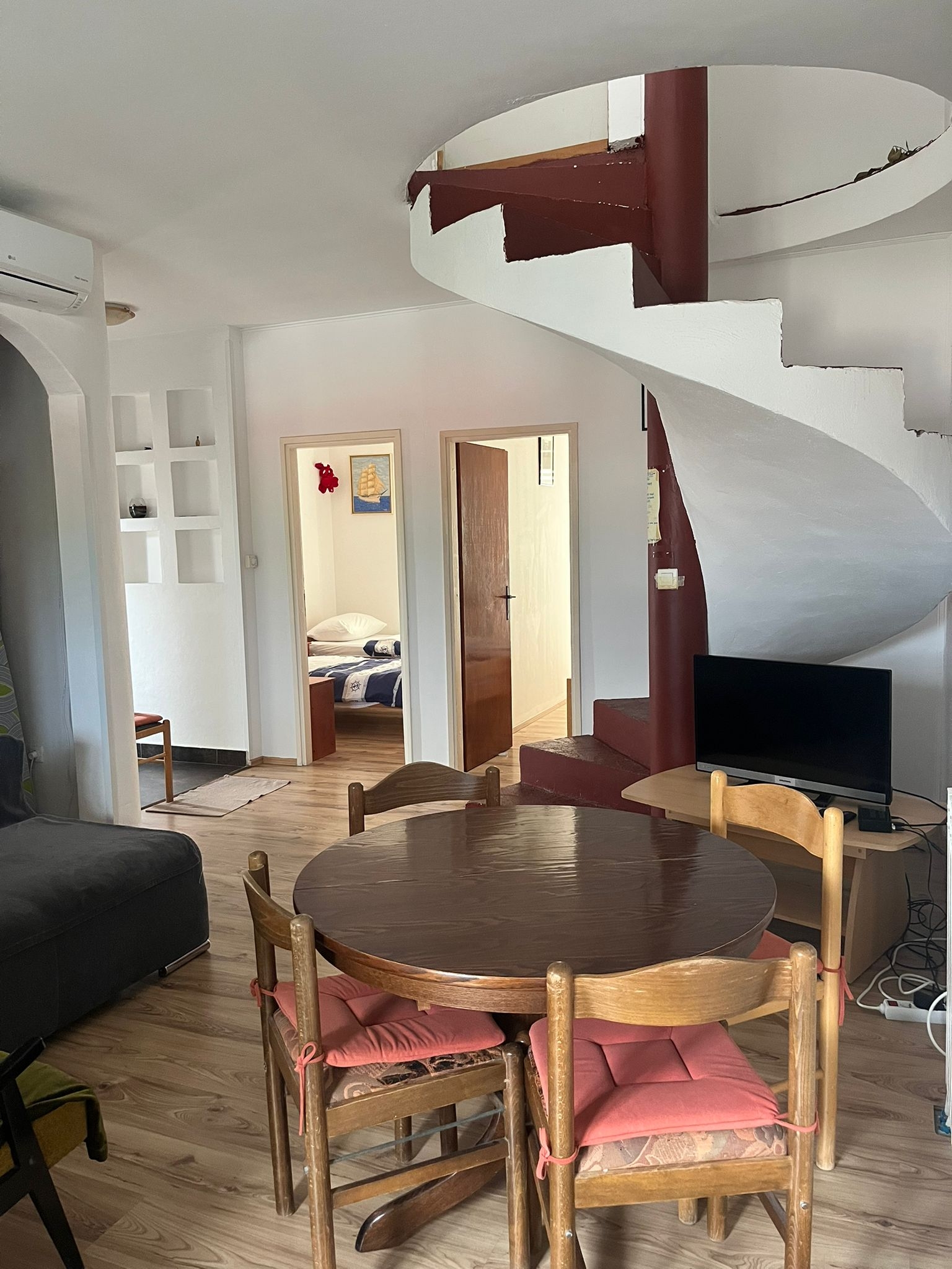Two bedroom apartment with terrace Ražine, Šibenik  A-a