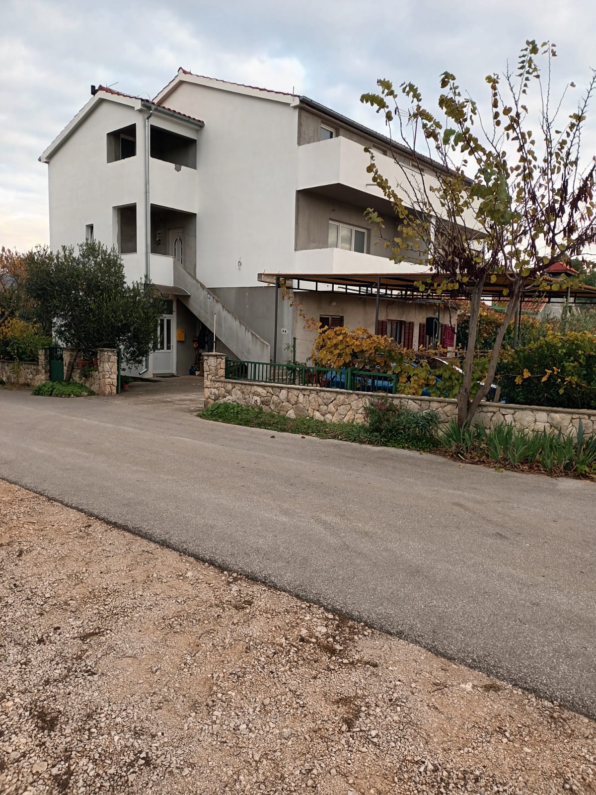 Dvosobni apartman s terasom Šibenik  A-a