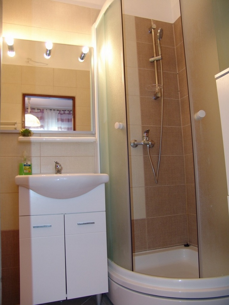 Two bedroom apartment with terrace and sea view Baška, Krk  A-b