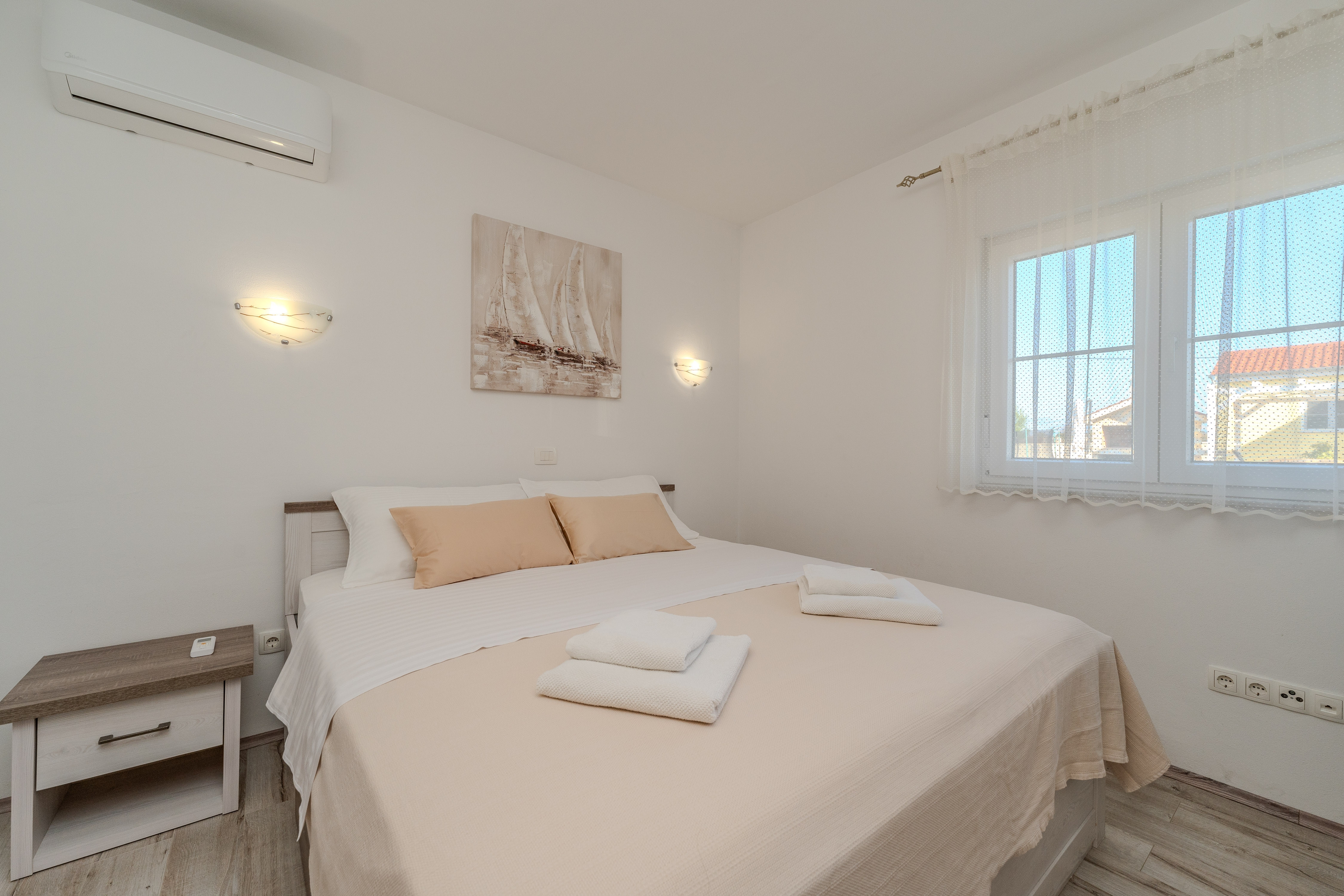 Four bedroom house with terrace Ninski Stanovi, Zadar  K