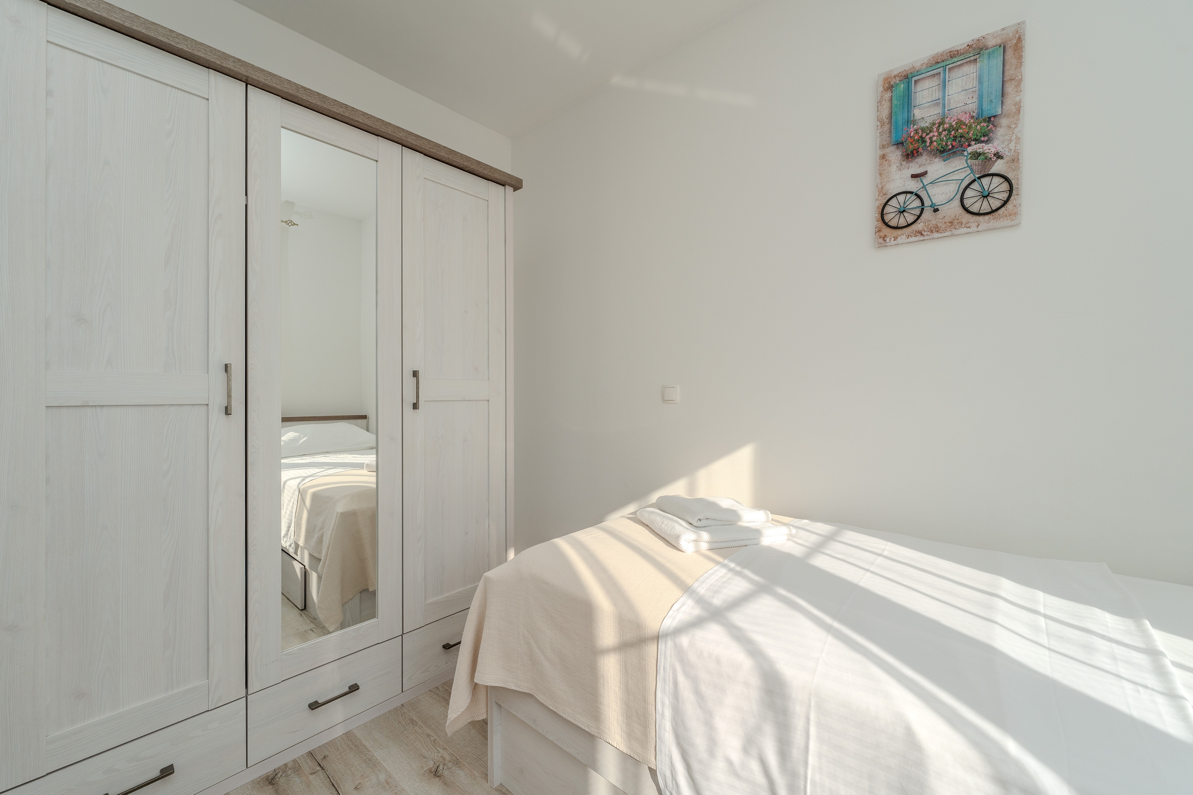 Four bedroom house with terrace Ninski Stanovi, Zadar  K