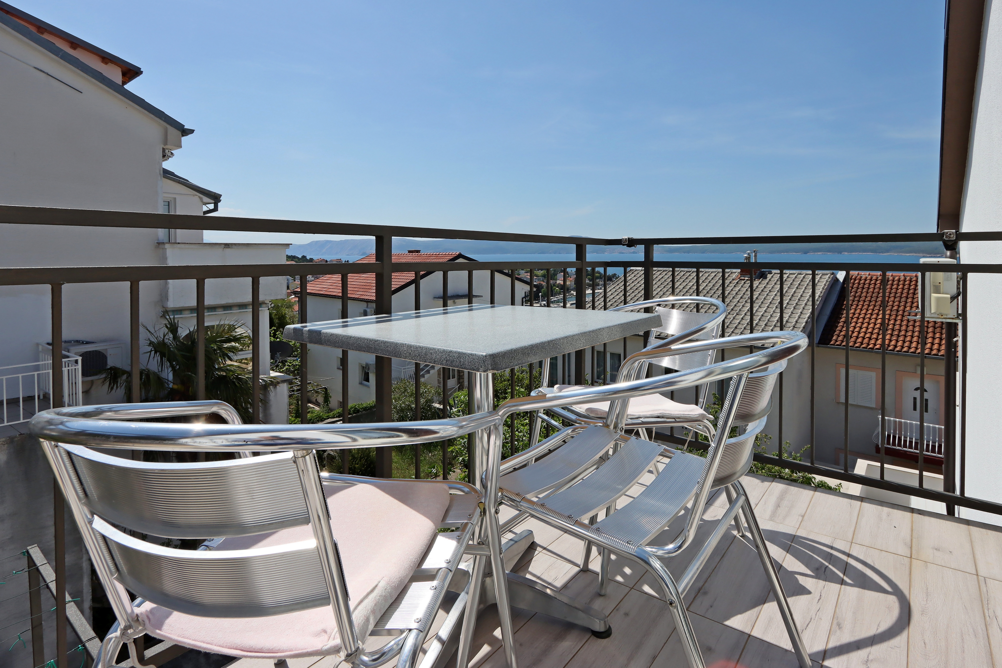 One bedroom apartment with balcony and sea view Selce, Crikvenica (A-2362-a) One bedroom apartment with balcony and sea view Selce, Crikvenica (A-2362-a)