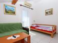 Obývací pokoj Selce, Obývací pokoj v ubytování typu apartment, s klimatizací, domácí mazlíčci povoleni a WiFi.