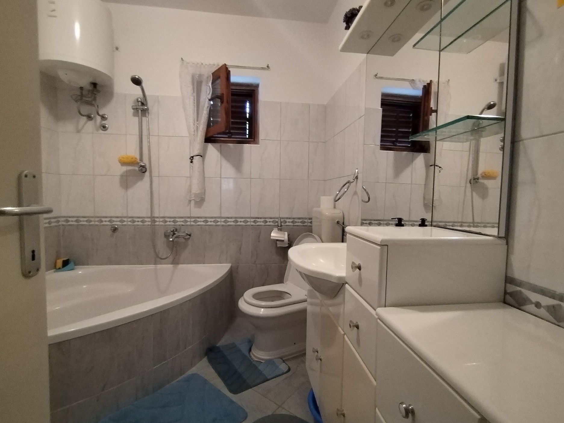 Top Rab Palit Top Rab Palit