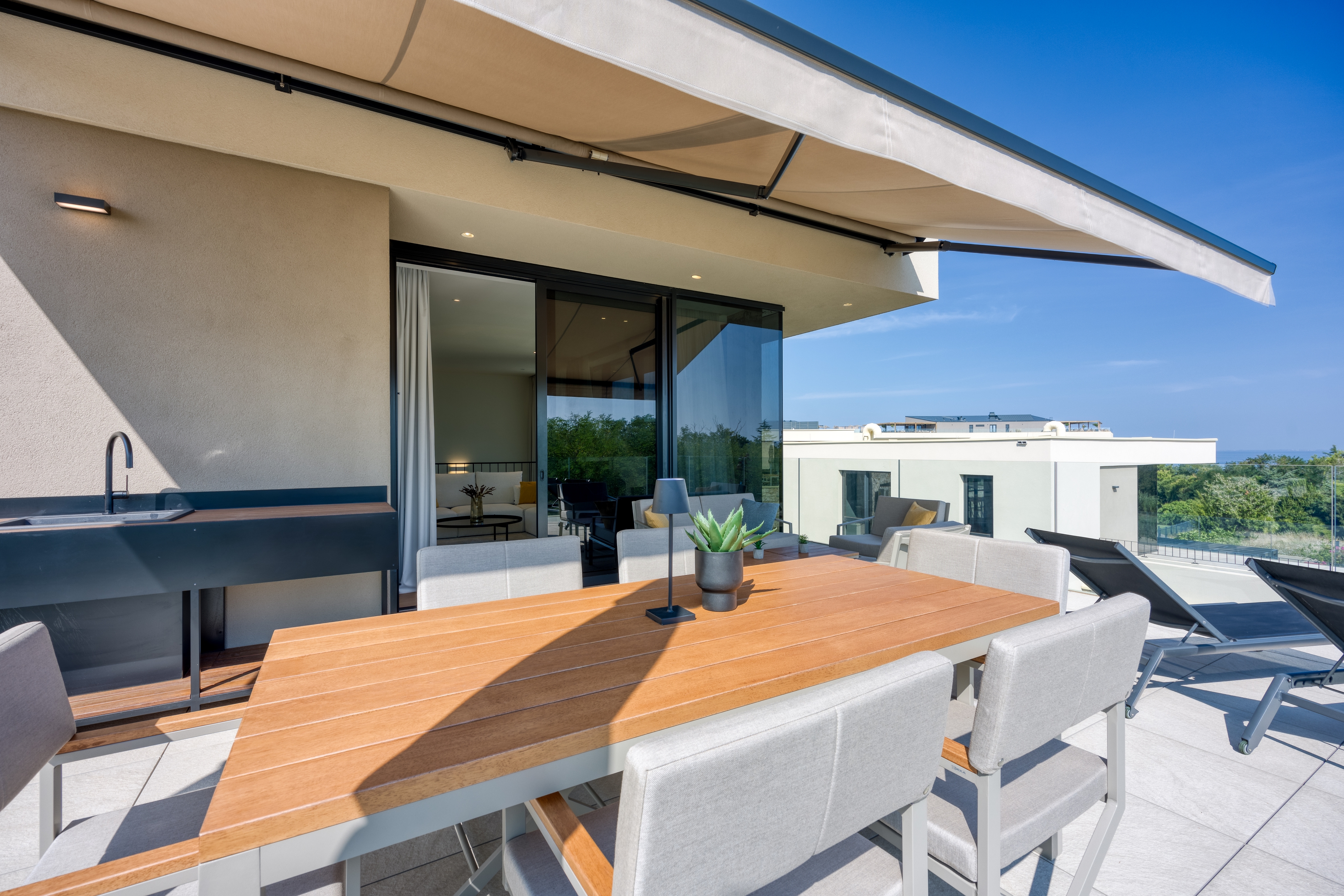 Three bedroom house with terrace and sea view Savudrija, Umag  K