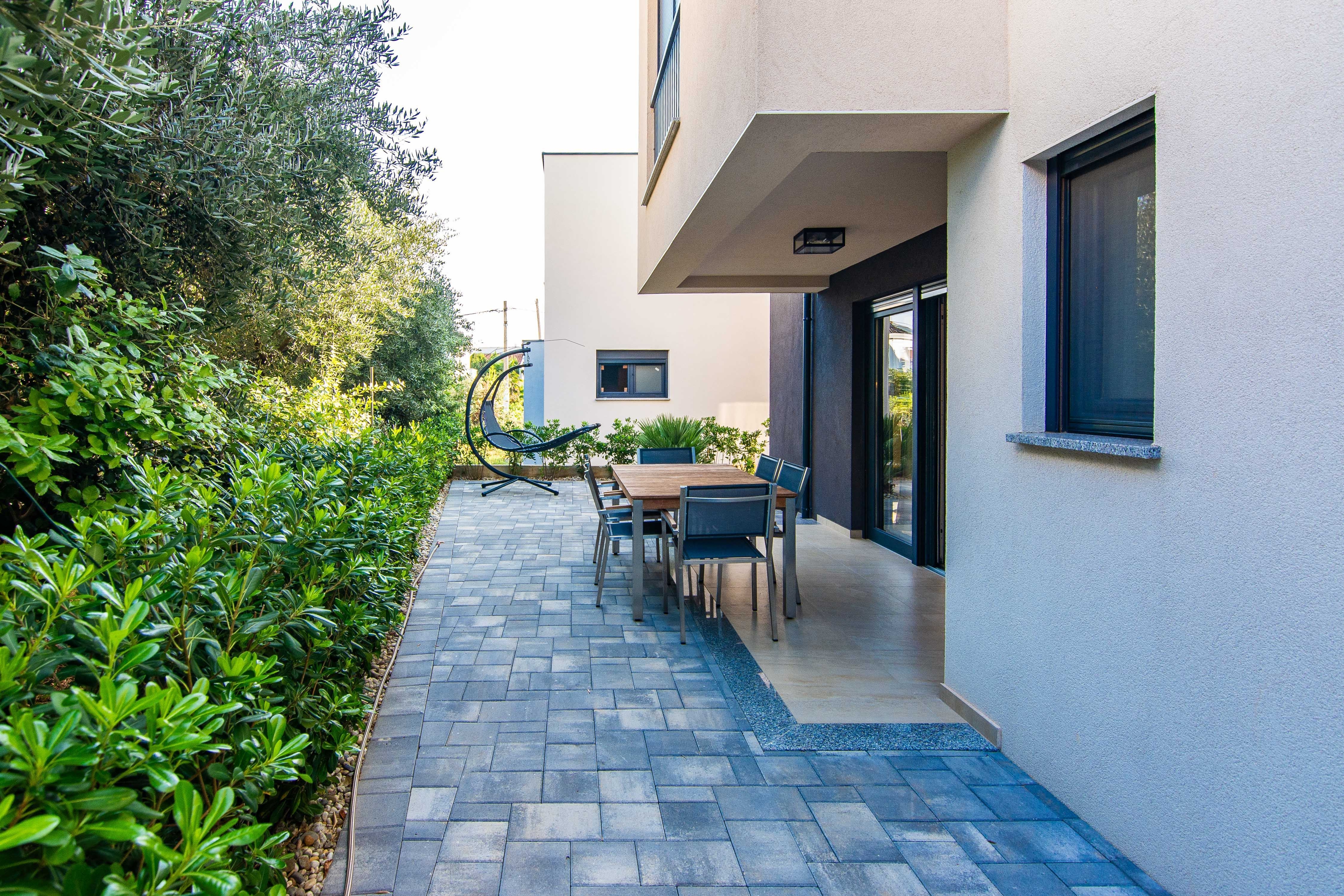 Two bedroom apartment with terrace Vir  A-a