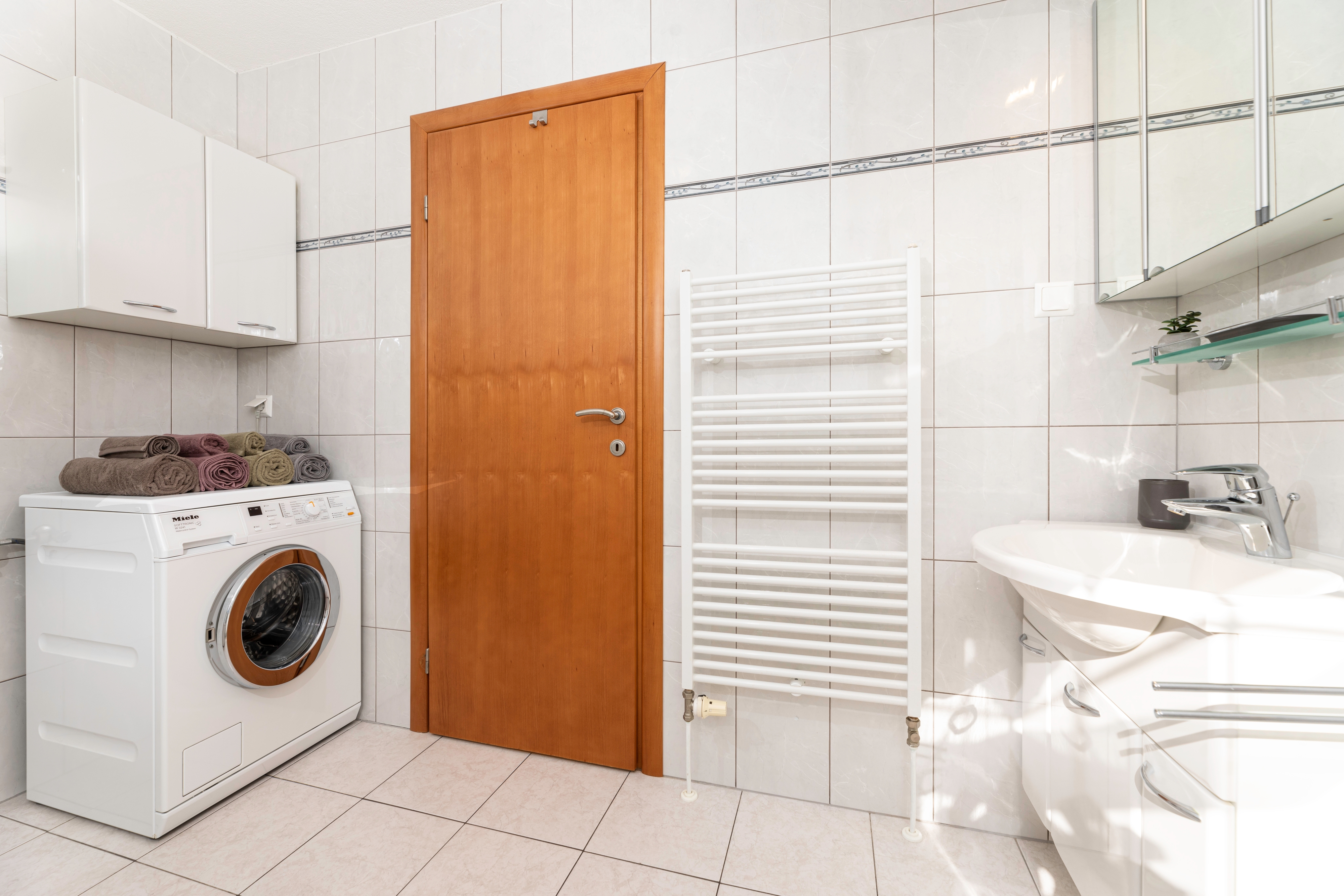 Two bedroom apartment with terrace Njivice, Krk  A-a