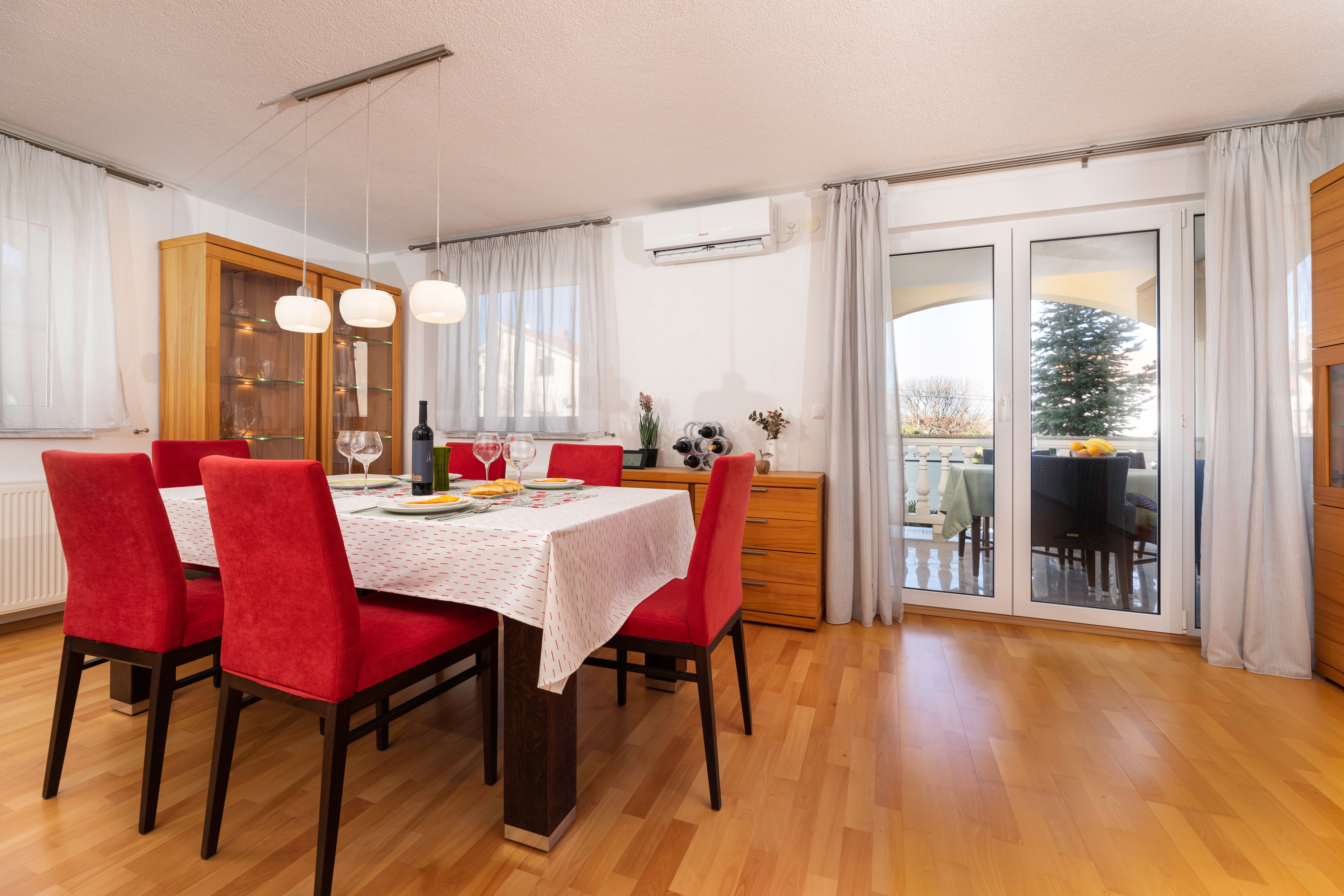 Two bedroom apartment with terrace Njivice, Krk (A-23632-a)