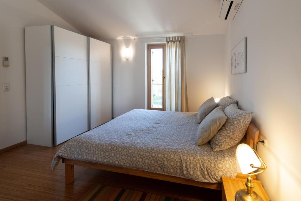 One bedroom apartment with terrace Banjole, Pula  A-a