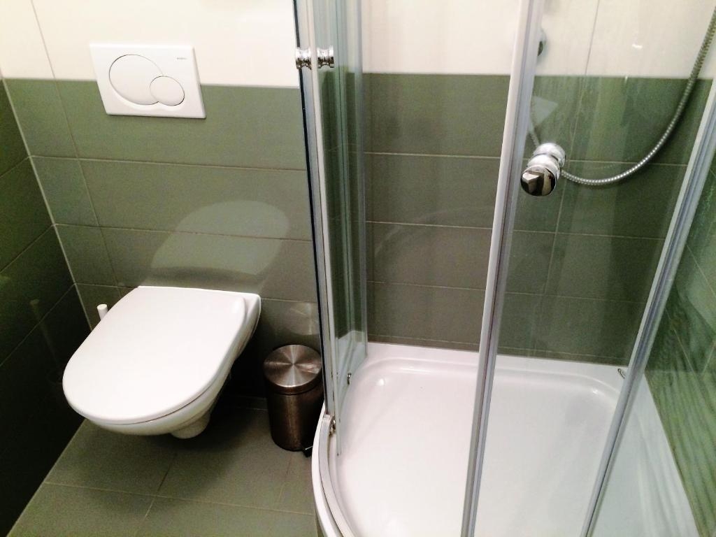 One bedroom apartment with terrace Banjole, Pula  A-b