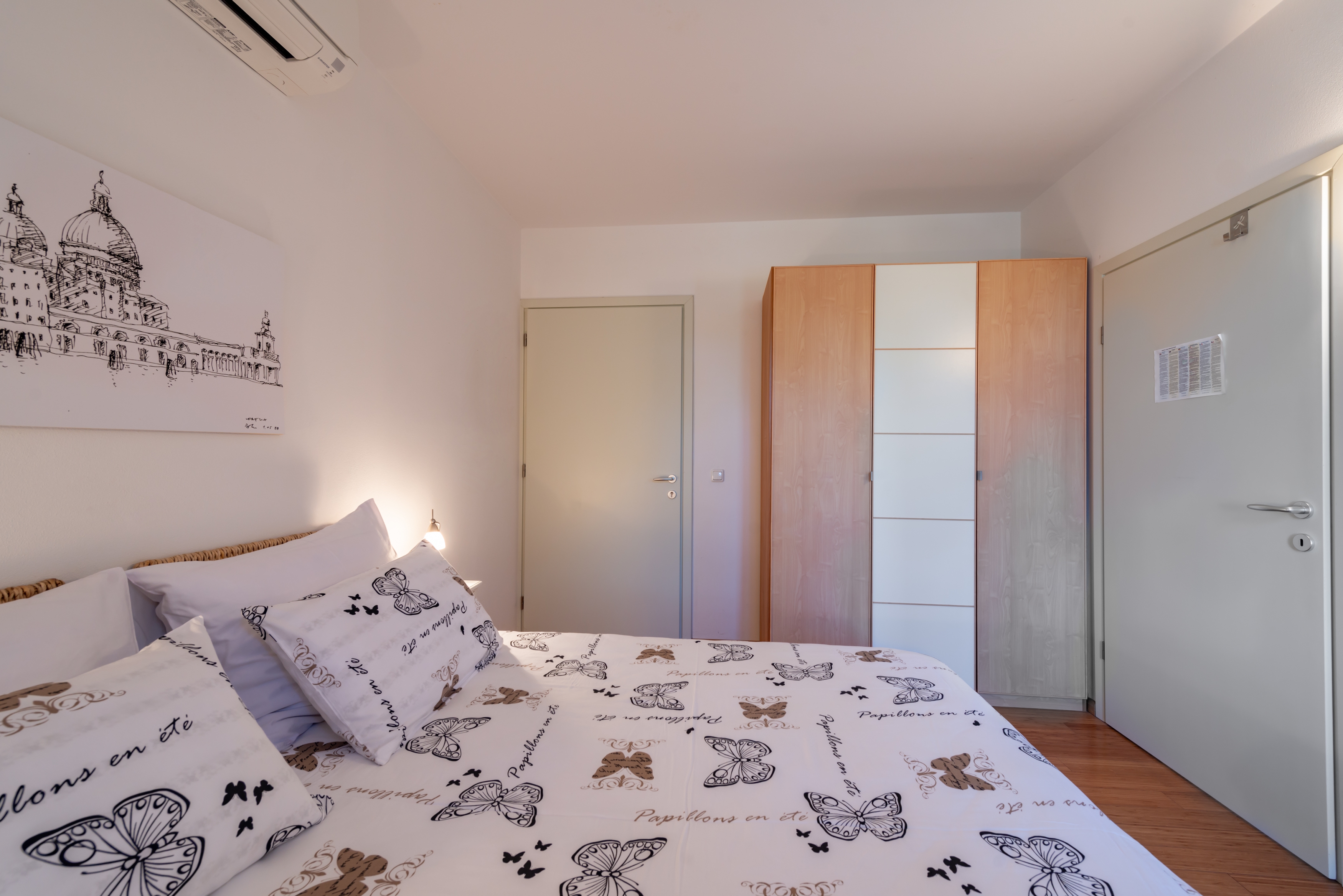 One bedroom apartment with terrace Banjole, Pula  A-d