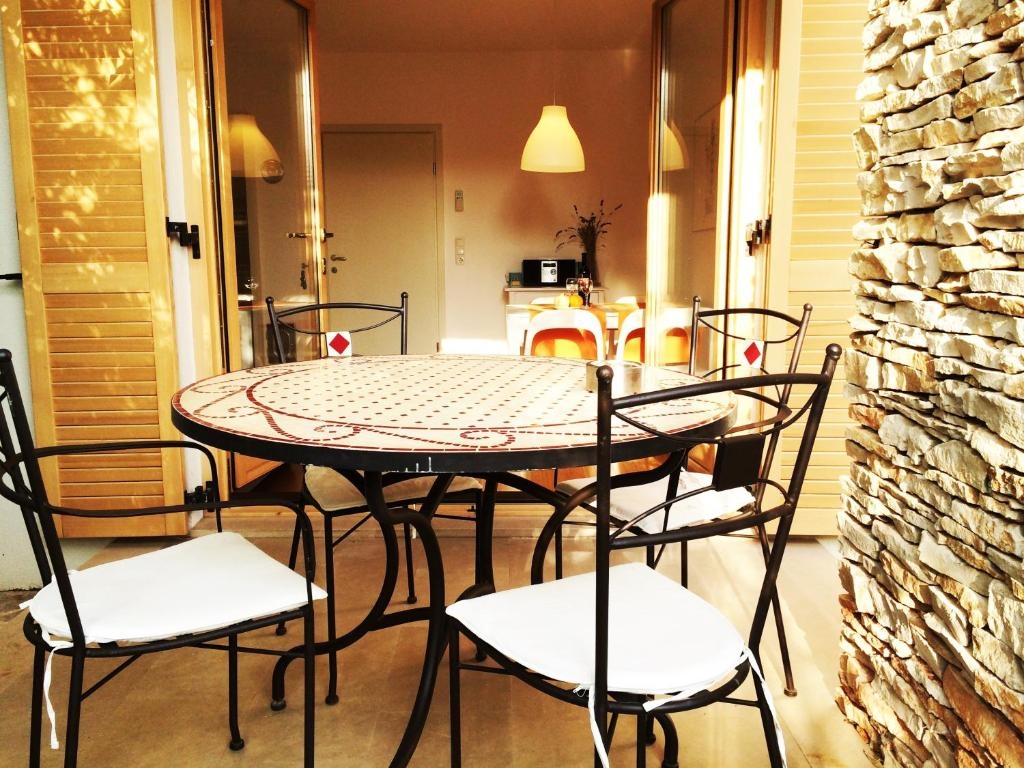 One bedroom apartment with terrace Banjole, Pula  A-d