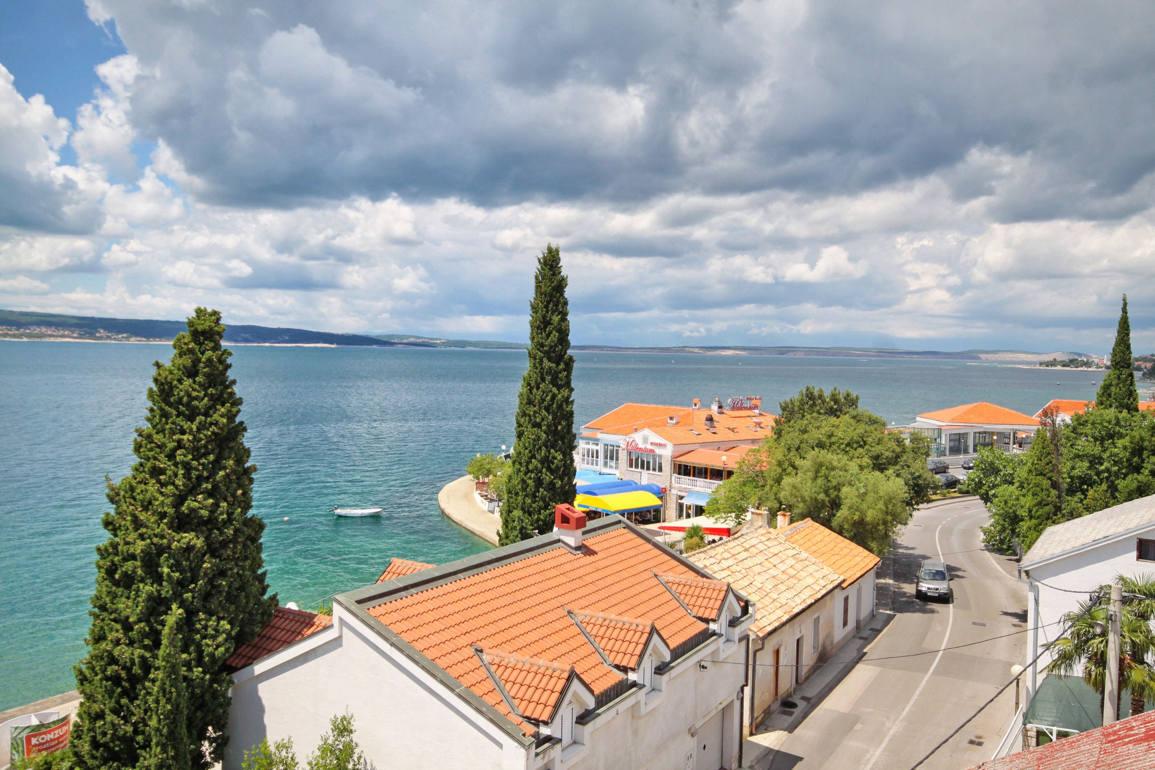 Two bedroom apartment near beach Selce, Crikvenica  A-a