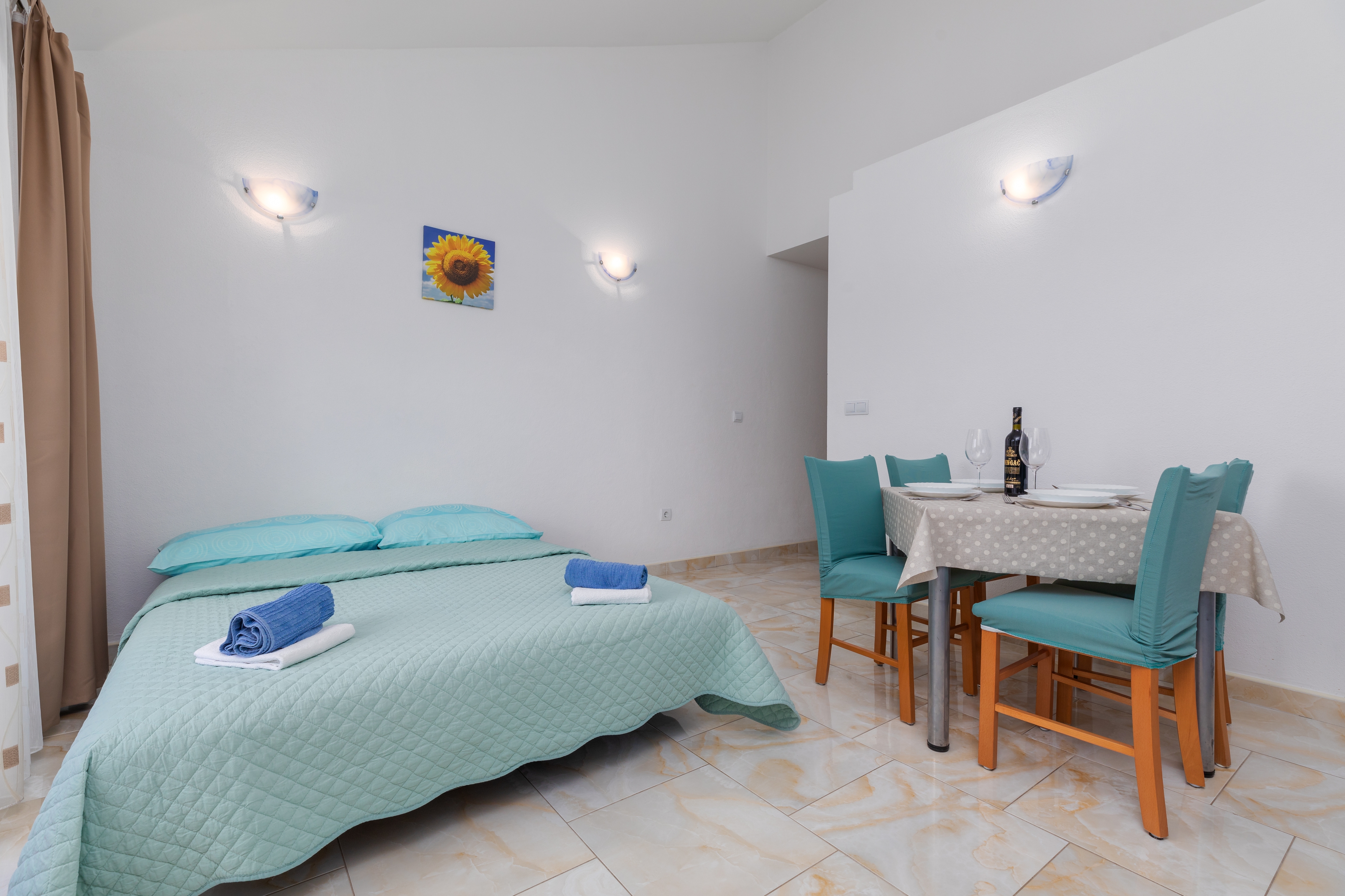 One bedroom apartment with balcony and sea view Baška Voda, Makarska (A-23641-a)