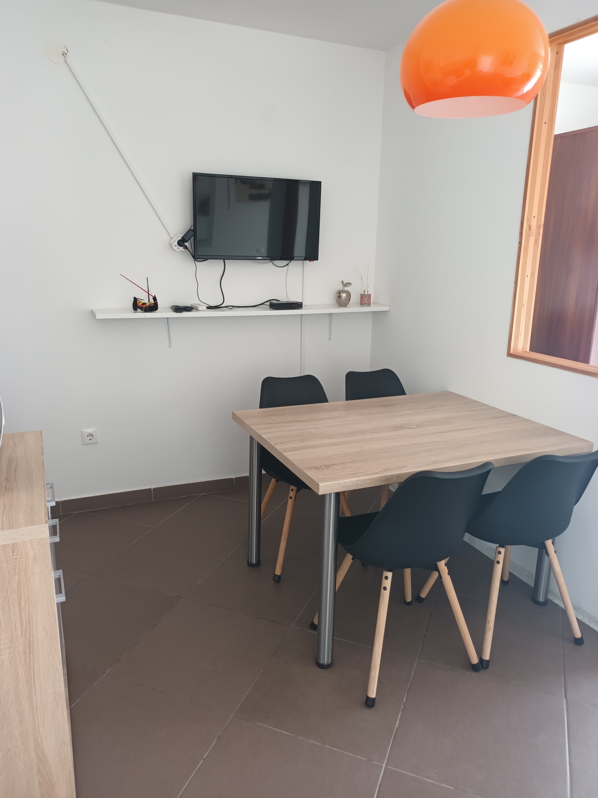 One bedroom apartment with terrace and sea view Novalja, Pag  A-b