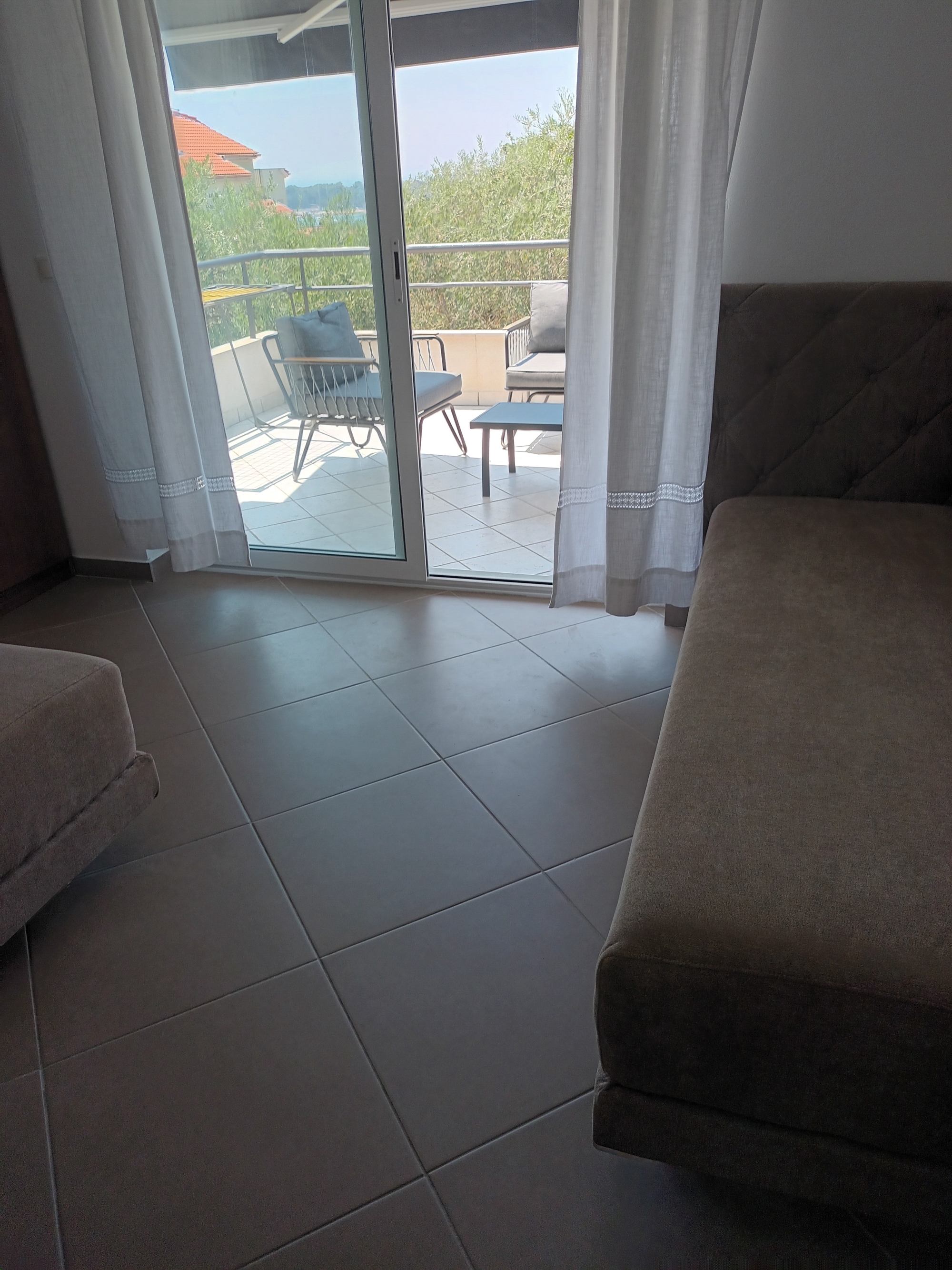 One bedroom apartment with terrace and sea view Novalja, Pag  A-b