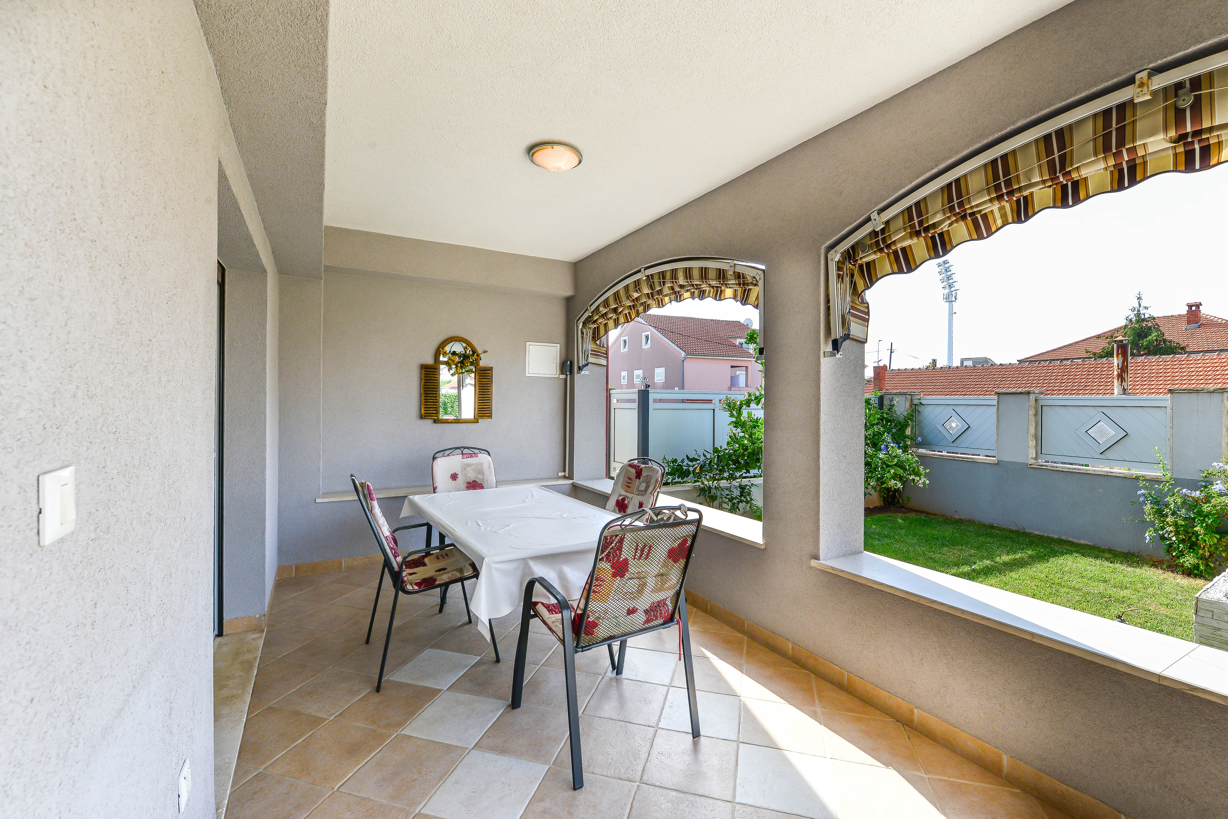 Two bedroom apartment with terrace Zadar  A-b