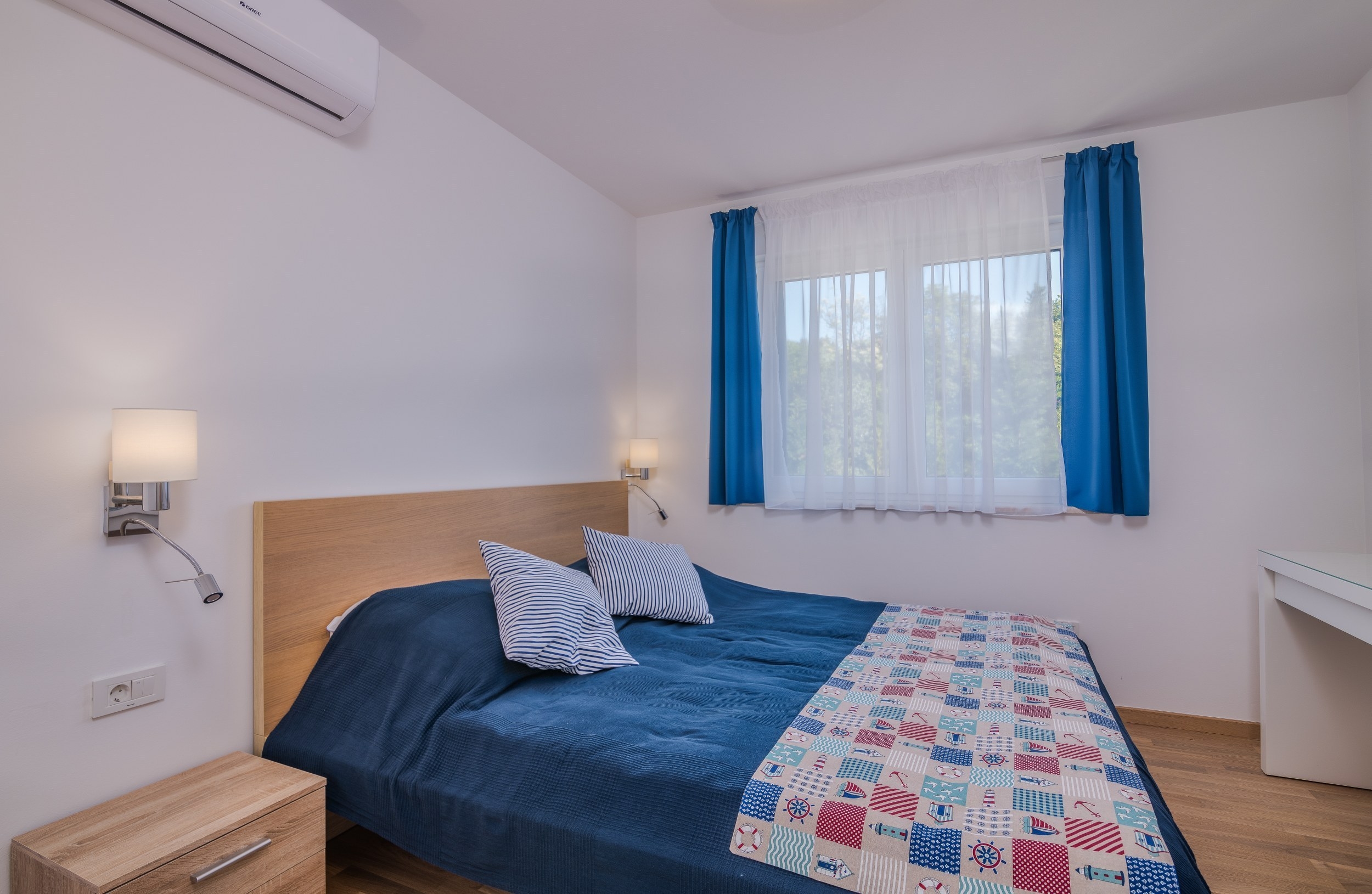 Two bedroom apartment with terrace Malinska, Krk  A-a